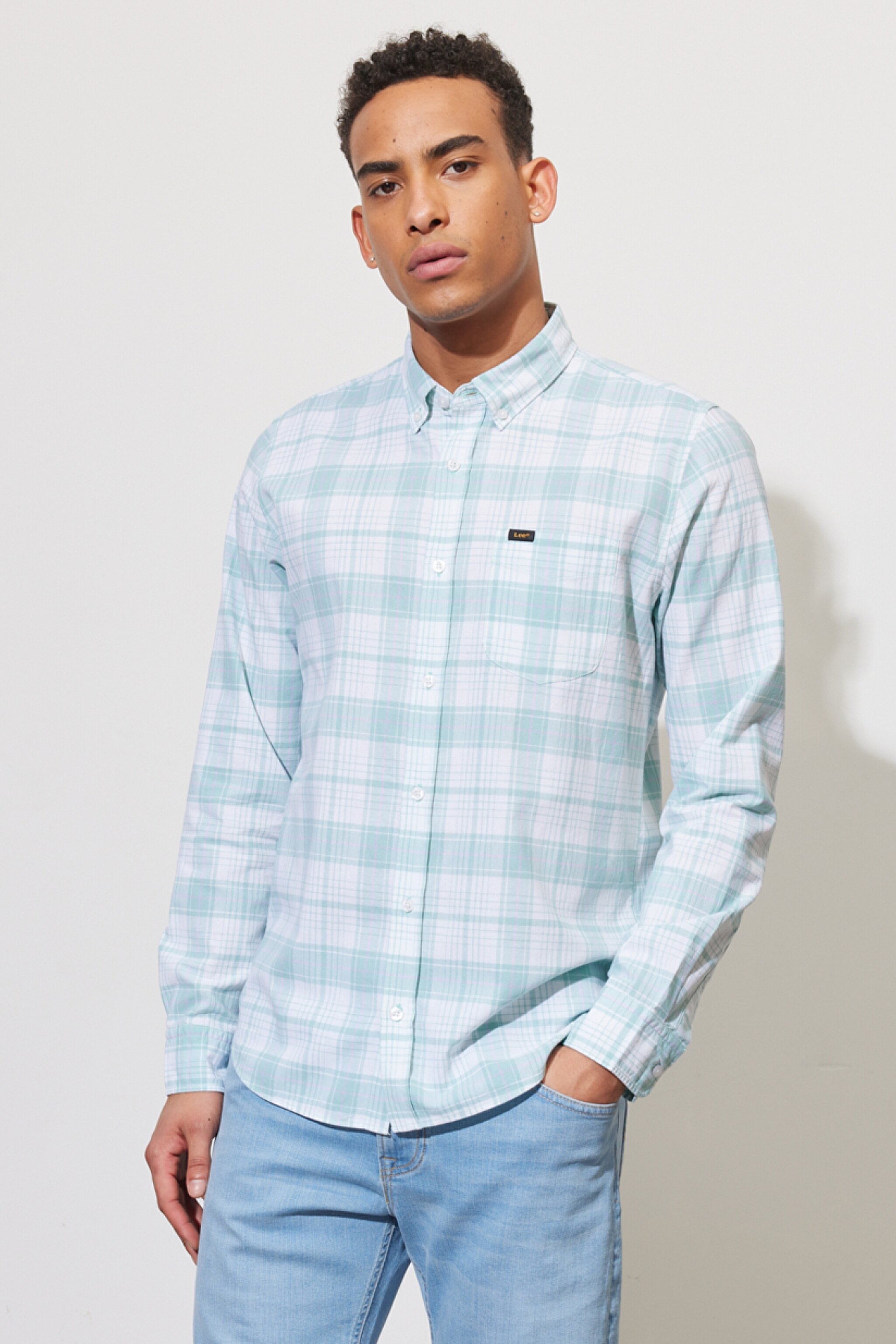 Regular Fit Normal Kesim %100 Pamuk Kareli Uzun Kollu Gömlek