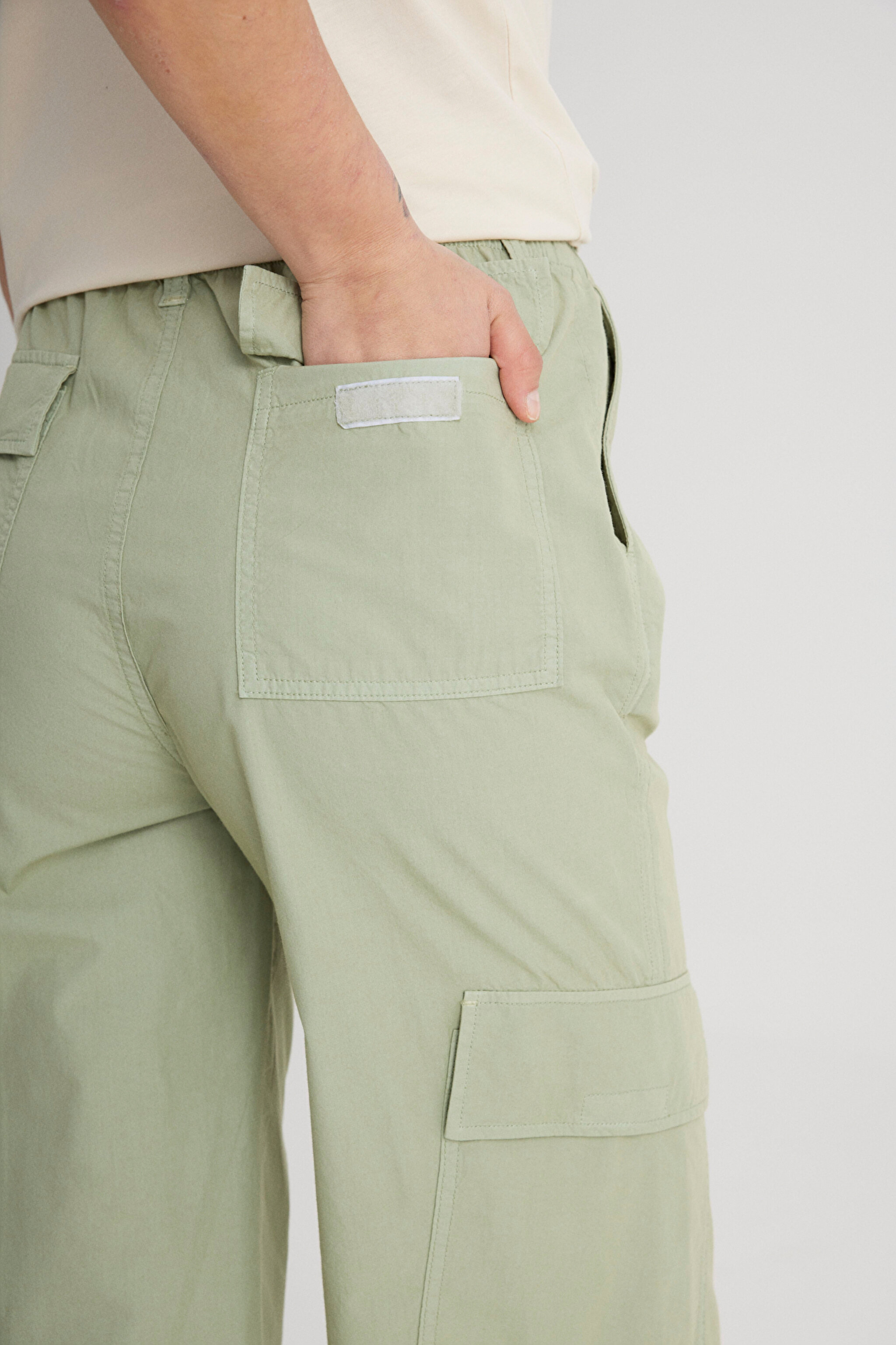 Loose Fit Rahat Kesim Yüksek Bel Geniş Paça %100 Pamuk Haki Kargo Pantolon - Green-LCAP002A11 (görsel 4)