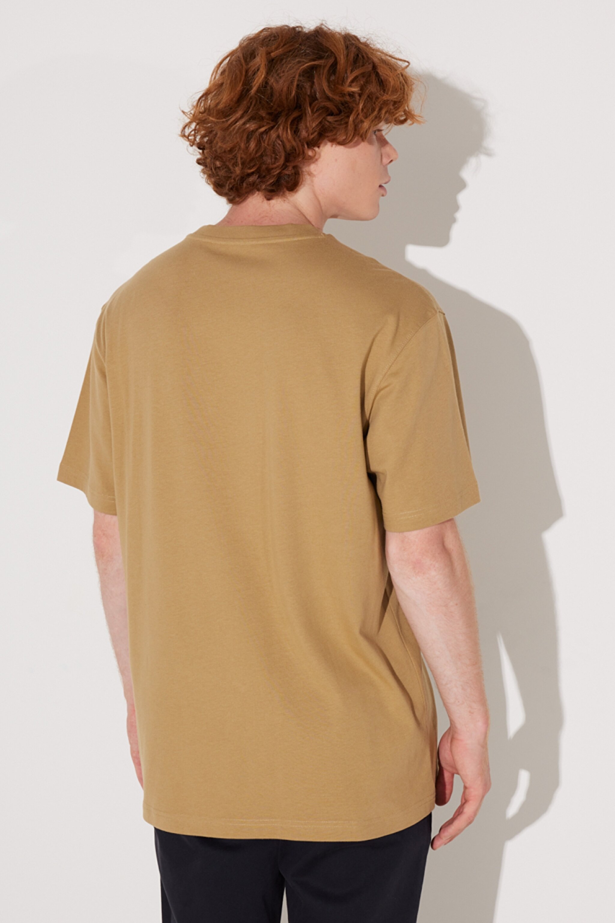 Loose Fit Rahat Kesim %100 Pamuk Bisiklet Yaka Camel Tişört - Clay-LL84FU60 (görsel 6)