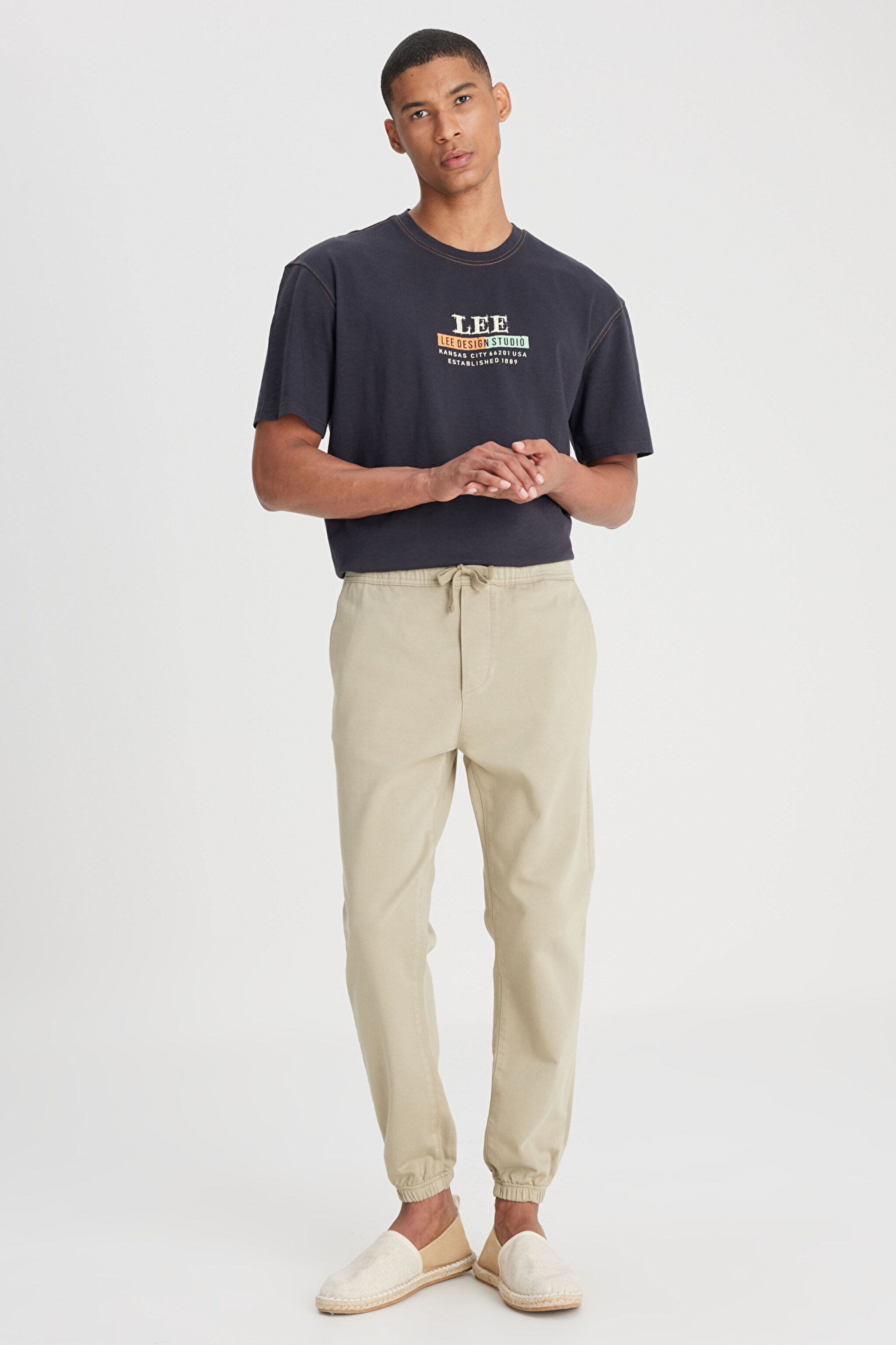 Slim Fit Dar Kesim Normal Bel Dar Paça Açık Yeşil Jogger Pantolon - Dahlia-LM04009299 (görsel 3)