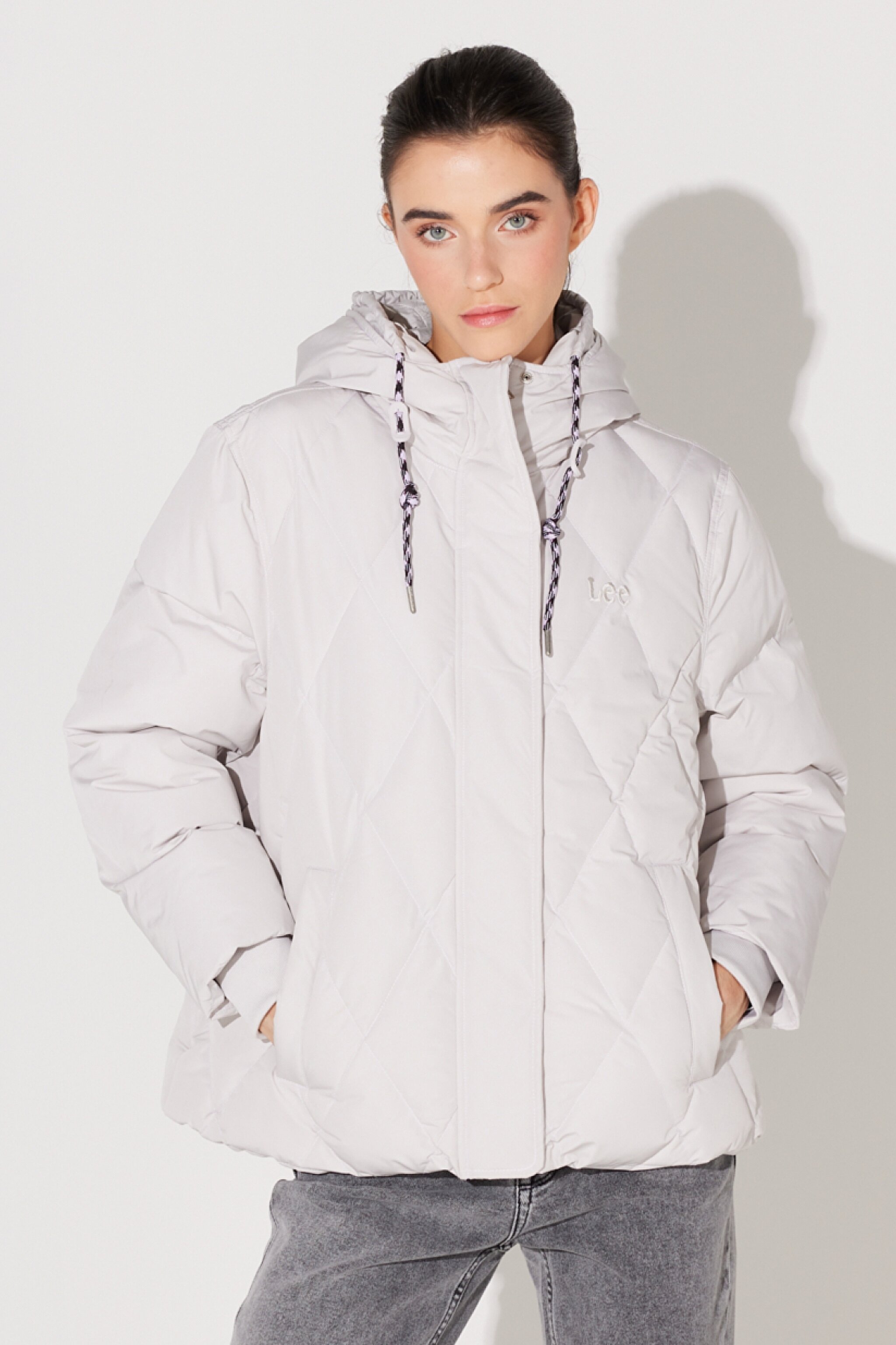 Loose Fit Rahat Kesim Kapüşonlu Ekru Şişme Mont