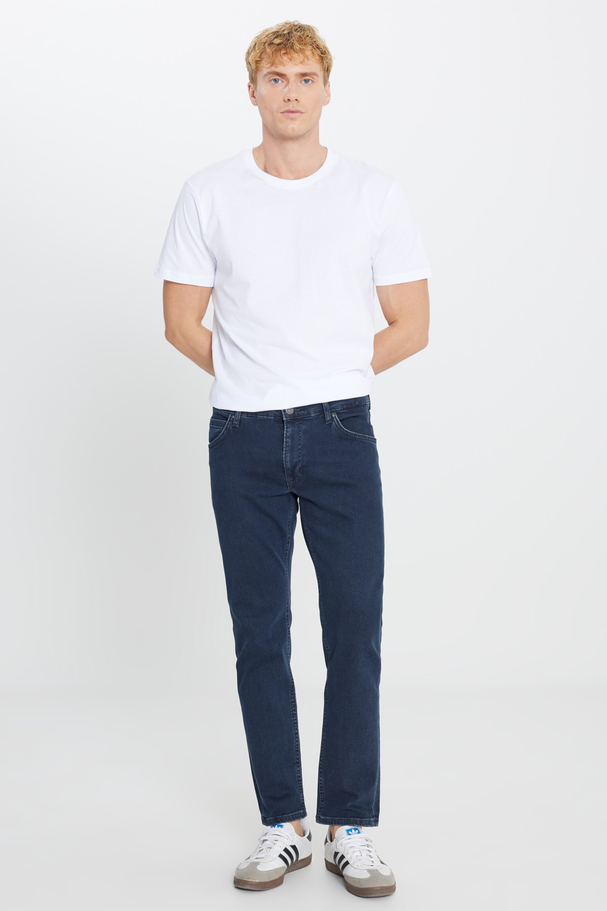 Daren Straight Fit Düz Kesim Normal Bel Pamuklu Esnek Siyah Jean Denim Pantolon - Night Shade-ML707030CP