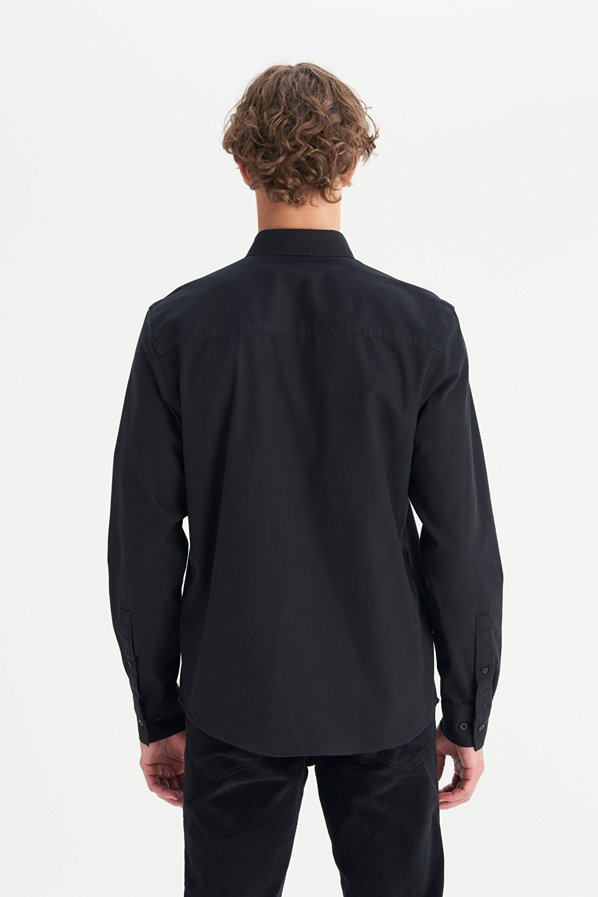 %100 Pamuk Regular Fit Normal Kesim Cep Detaylı Siyah Gömlek - Black-MW241464001 (görsel 5)
