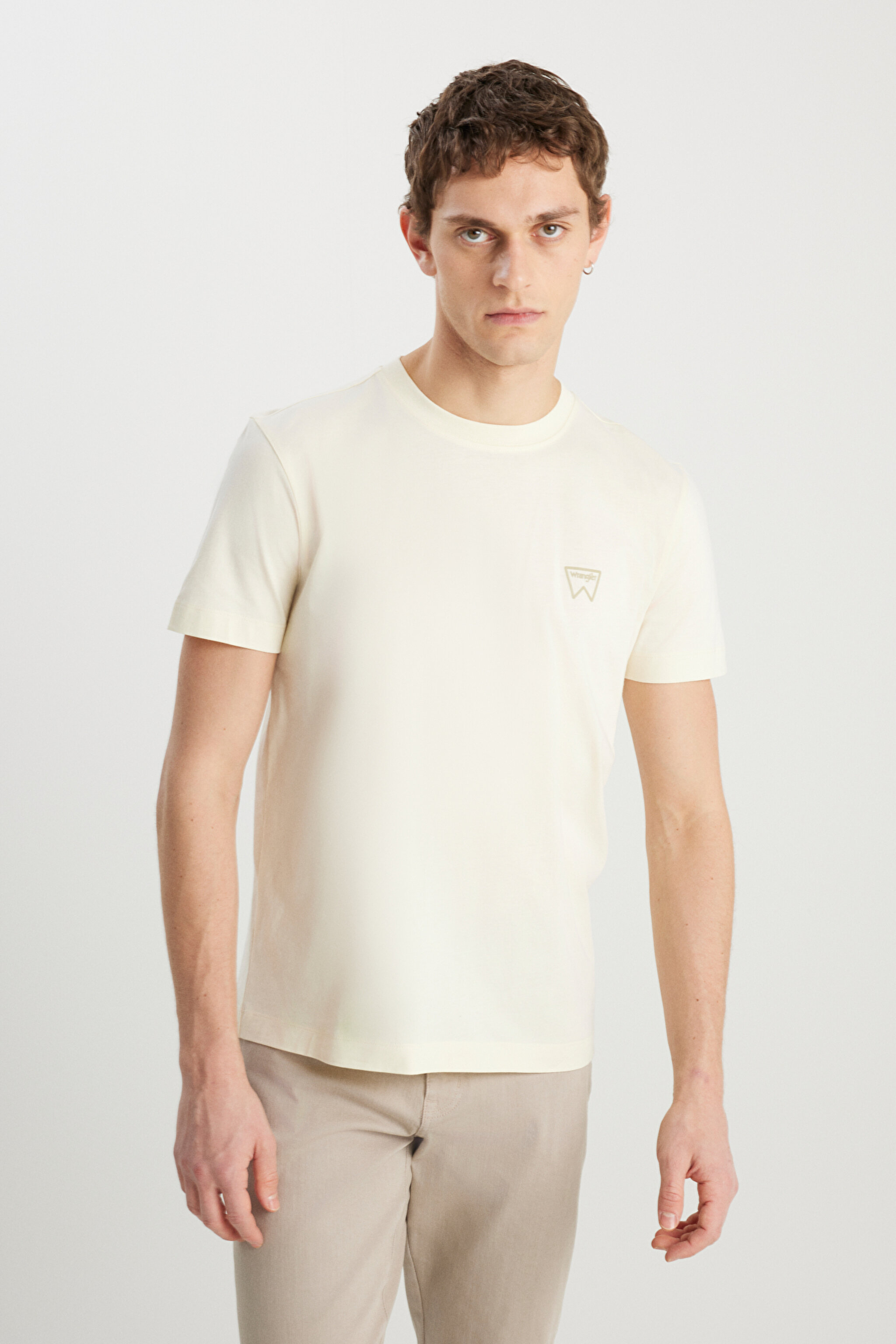 %100 Pamuk Regular Fit Normal Kesim Bisiklet Yaka Minimal Logo Bej Tişört