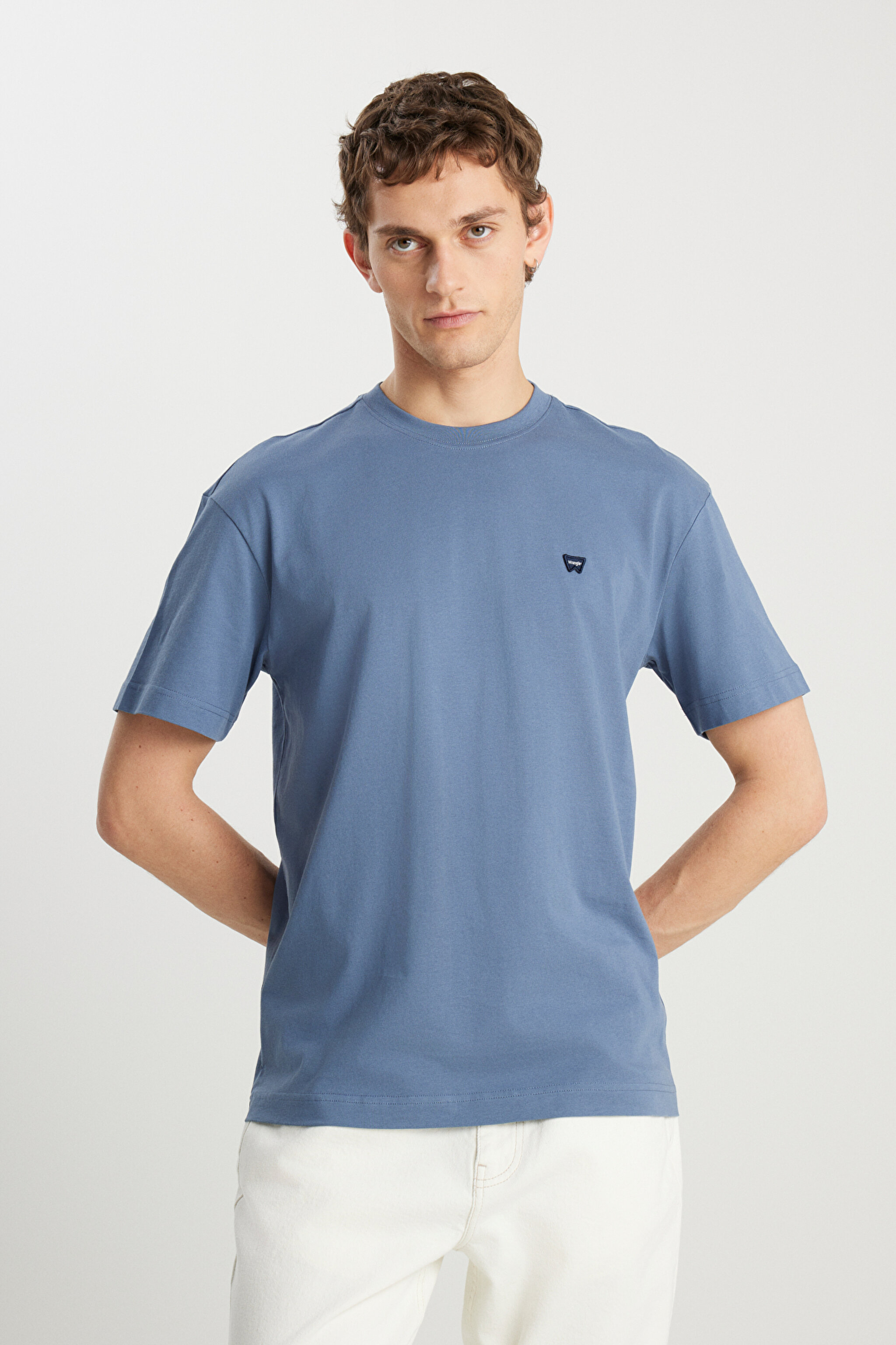 %100 Pamuk Relaxed Fit Geniş Kesim Bisiklet Yaka Minimal Logo Açık Mavi Tişört