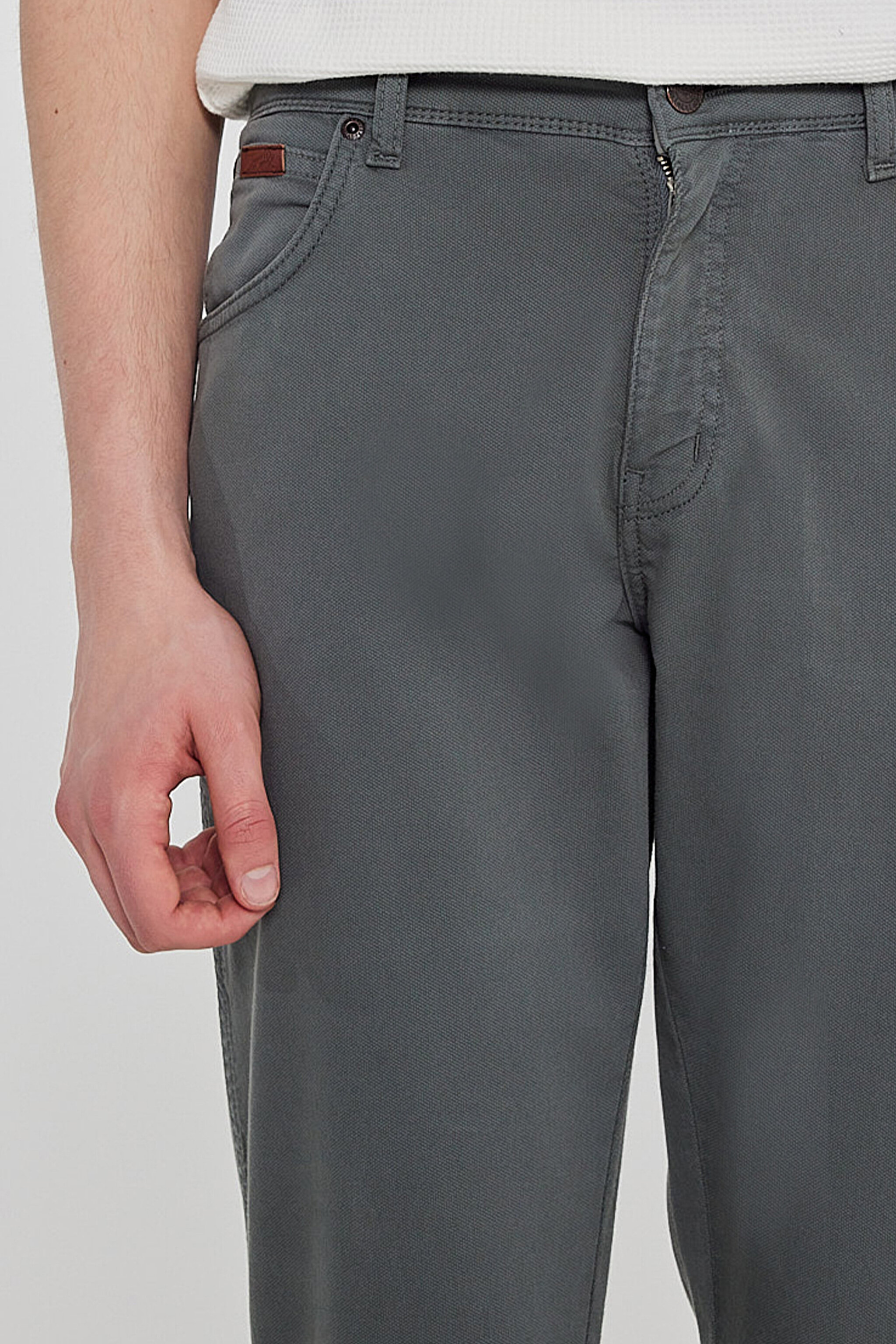 Texas Straight Fit Düz Kesim Normal Bel Pamuklu Esnek Yeşil Pantolon - Green-W1218646300 (görsel 4)