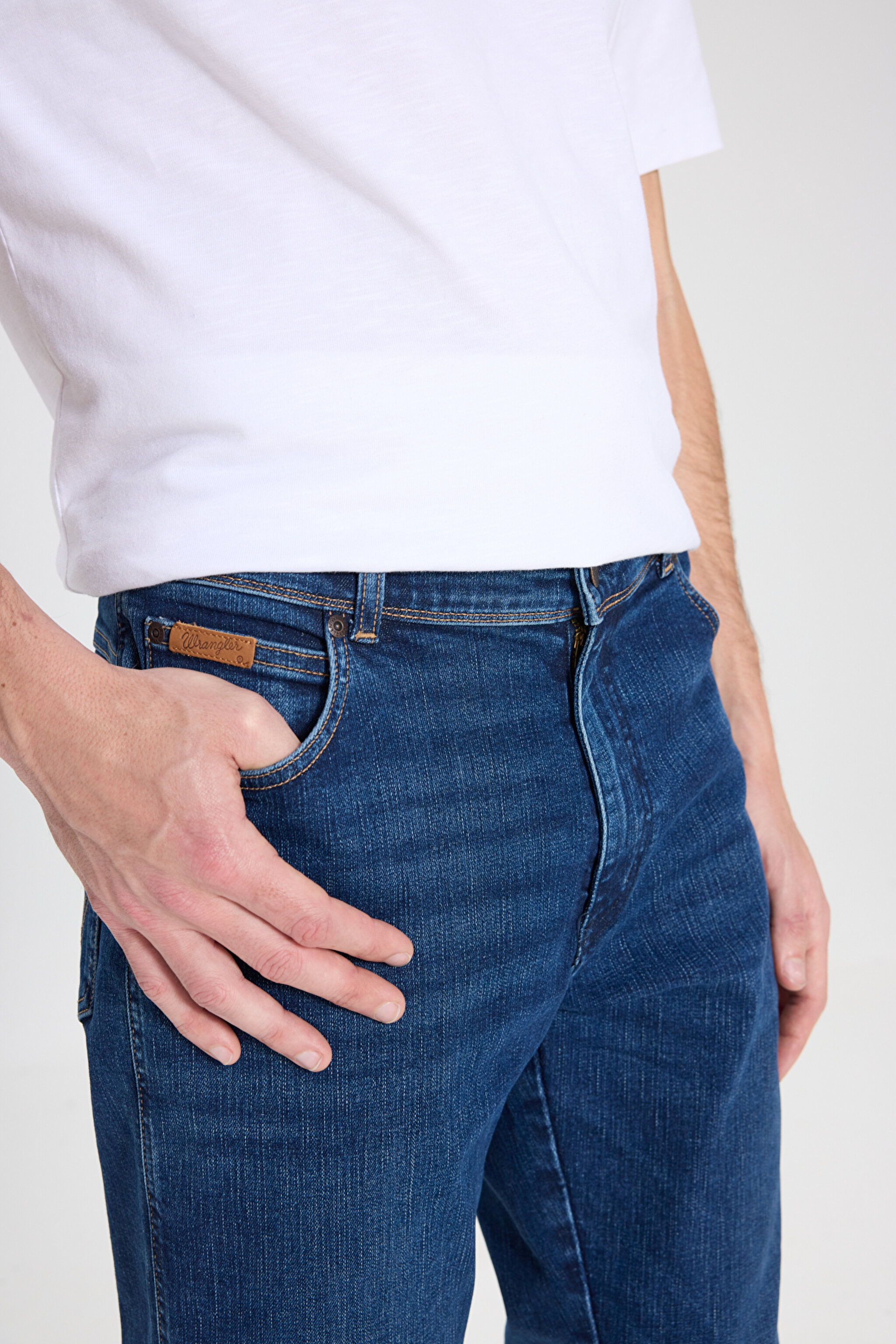 Slim Fit Dar Kesim Normal Bel Dar Paça Texas Koyu Mavi Esnek Jean Denim Pantolon - Dark Trails-W12S6575815 (görsel 3)