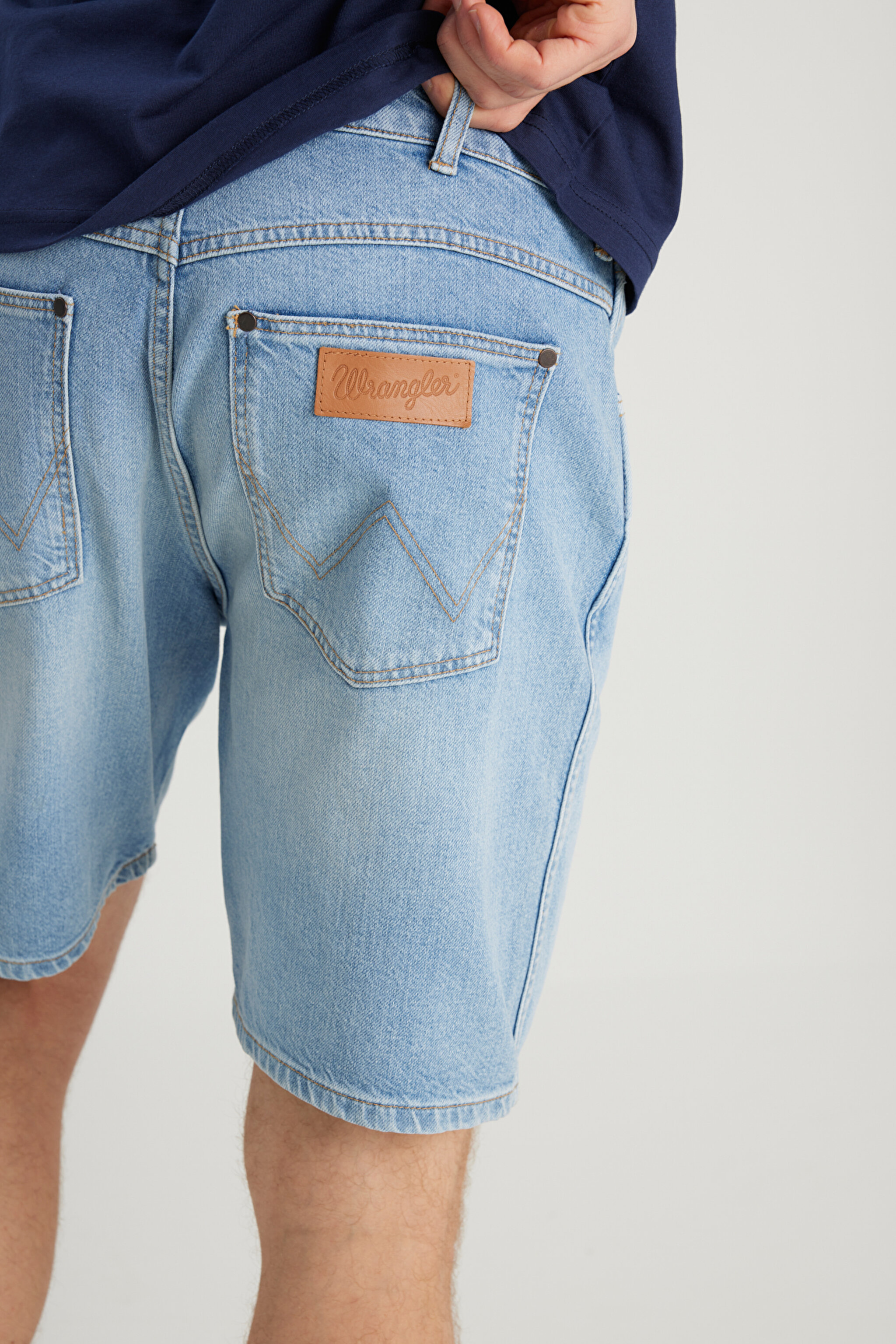 Frontier Regular Fit Normal Kesim %100 Pamuk Açık Mavi Jean Kot Şort - Eightball-W16W73Z33 (görsel 5)