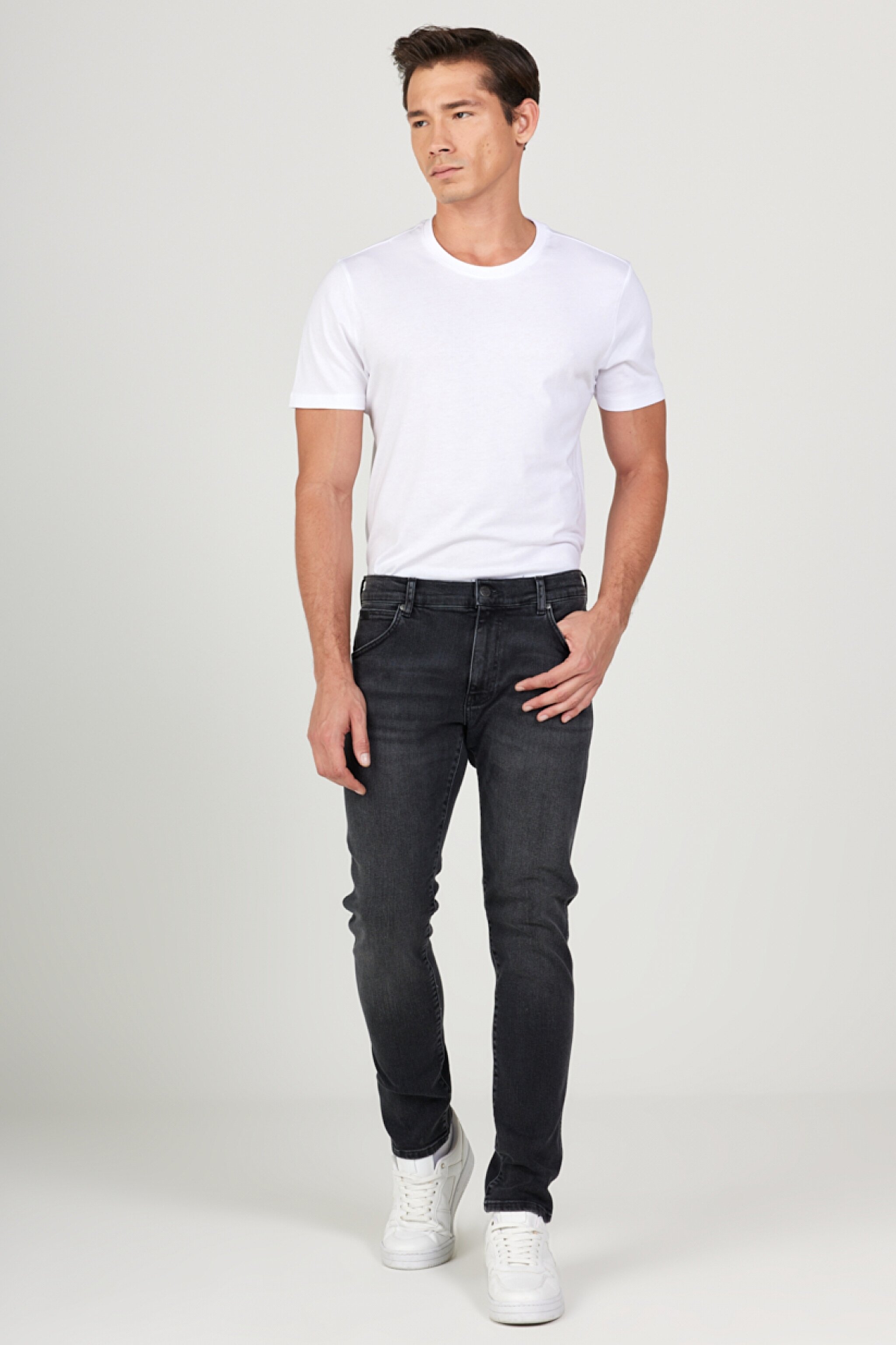 Slim Fit Dar Kesim Düşük Bel Taşlamalı Gri Esnek Larston Jean Denim Kot Pantolon