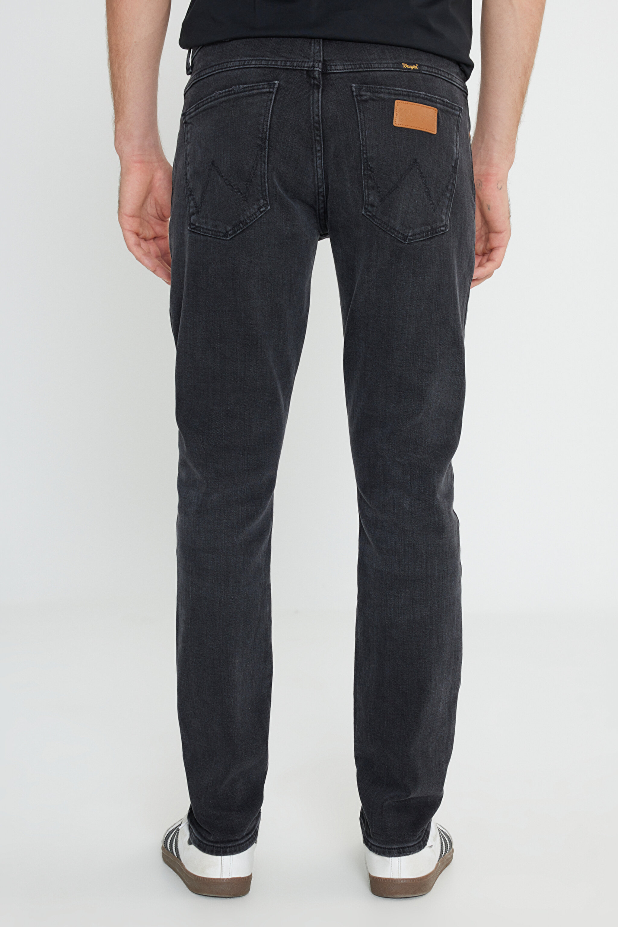 Larston Slim Tapered Dar Kesim Düşük Bel Siyah Esnek Jean Kot Pantolon - Authentic Black-W18S8912V (görsel 4)