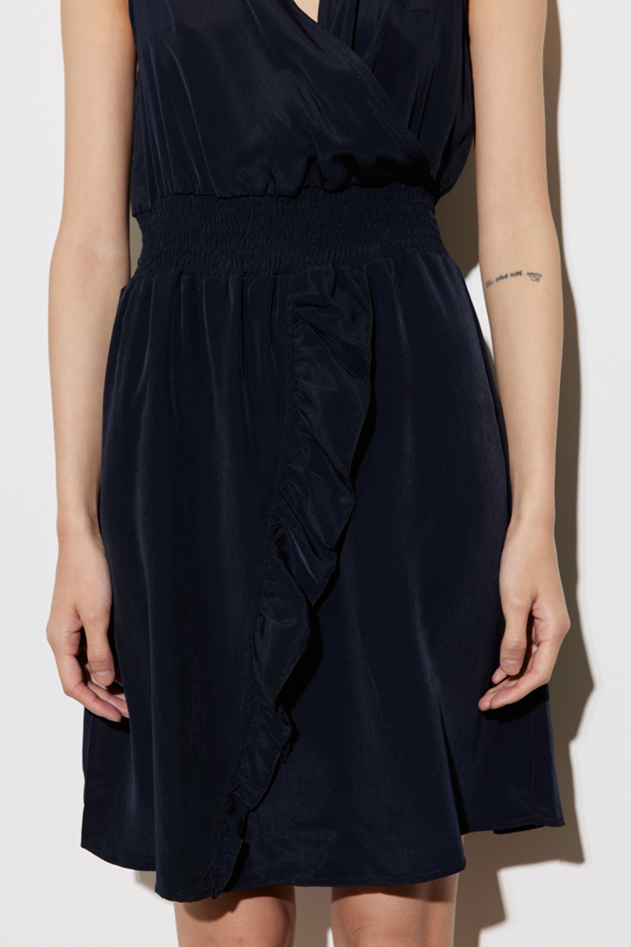 Regular Fit Normal Kesim V Yaka Elbise - Black-W211026001 (görsel 3)