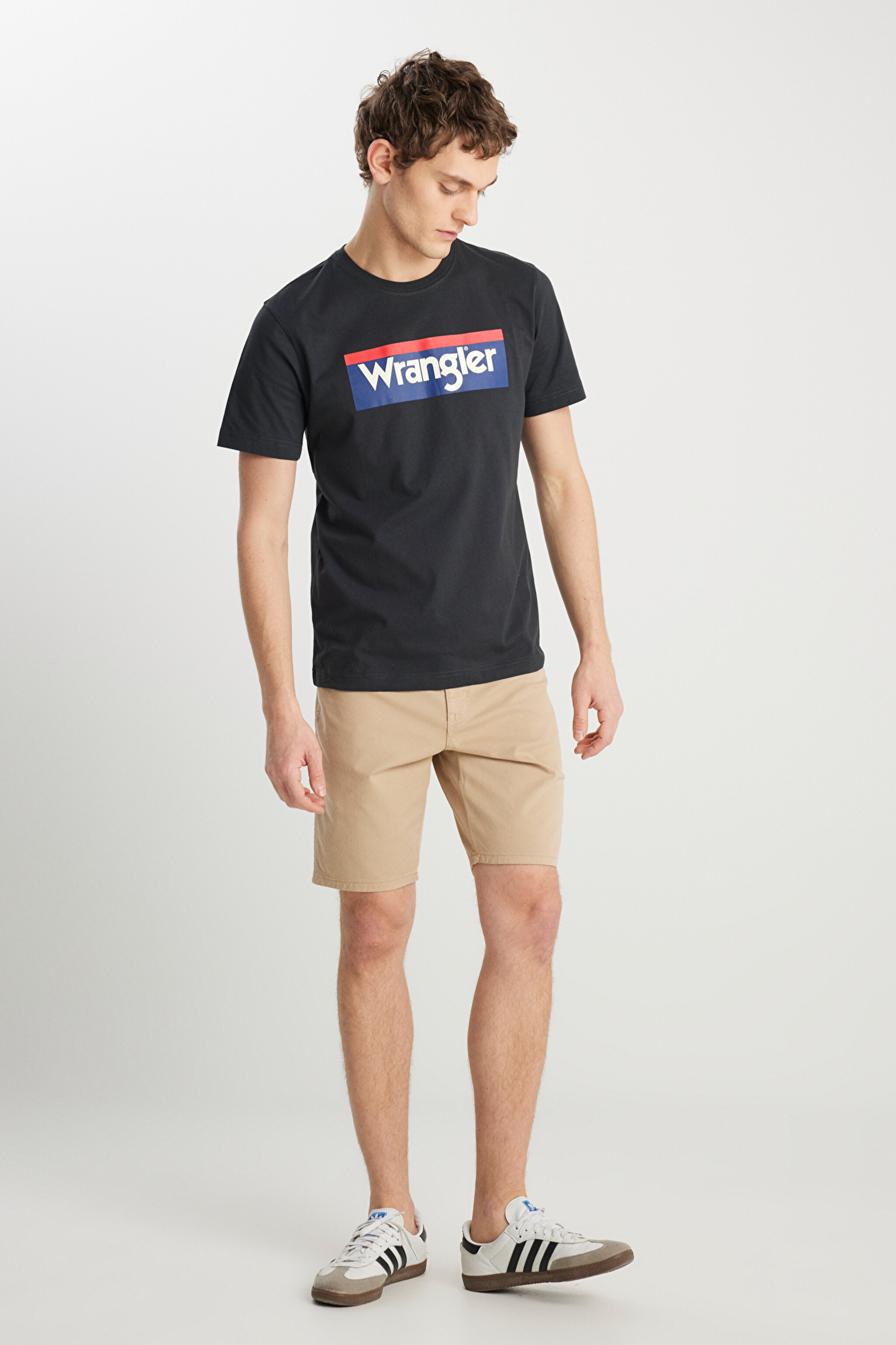 Slim Fit Dar Kesim Pamuklu Esnek Deve Tüyü Rengi 5 Cep Şort