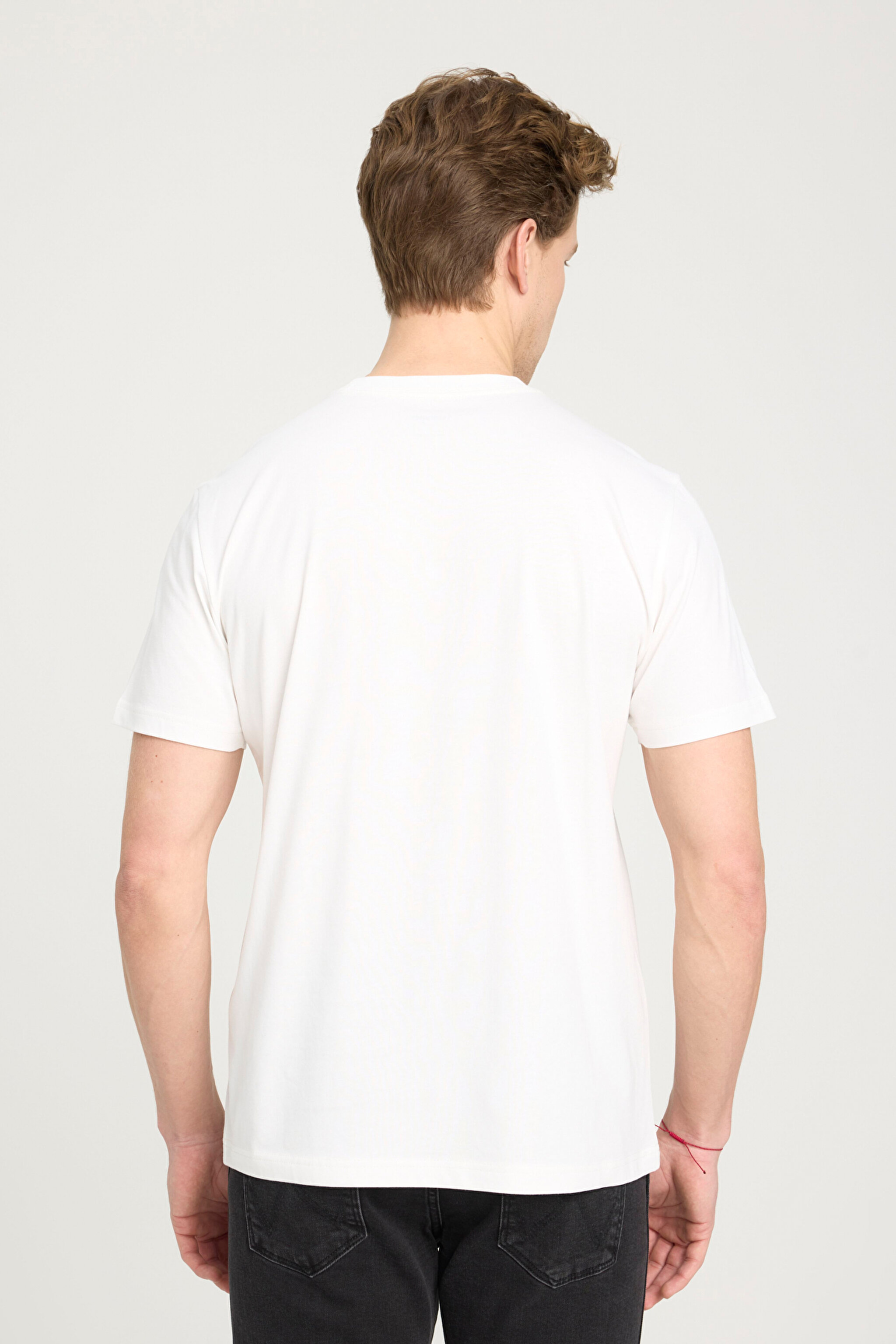 Regular Fit Normal Kesim Sıfır Yaka %100 Pamuk Logolu Tişört - Off White-W211922102 (görsel 5)