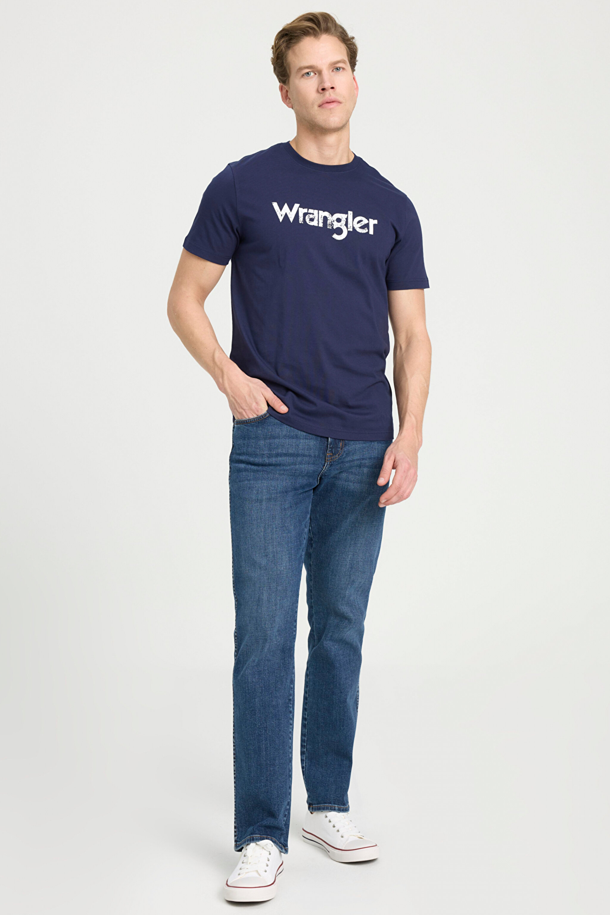 Regular Fit Normal Kesim Sıfır Yaka %100 Pamuk Logolu Tişört - Navy-W211922410 (görsel 3)