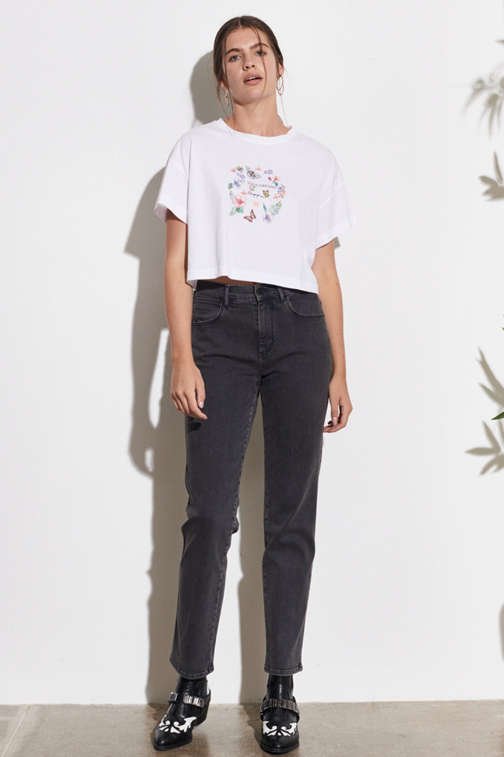 Loose Fit Sıfır Yaka %100 Pamuk Kısa Kollu Beyaz Tişört - White-W221076100 (görsel 3)