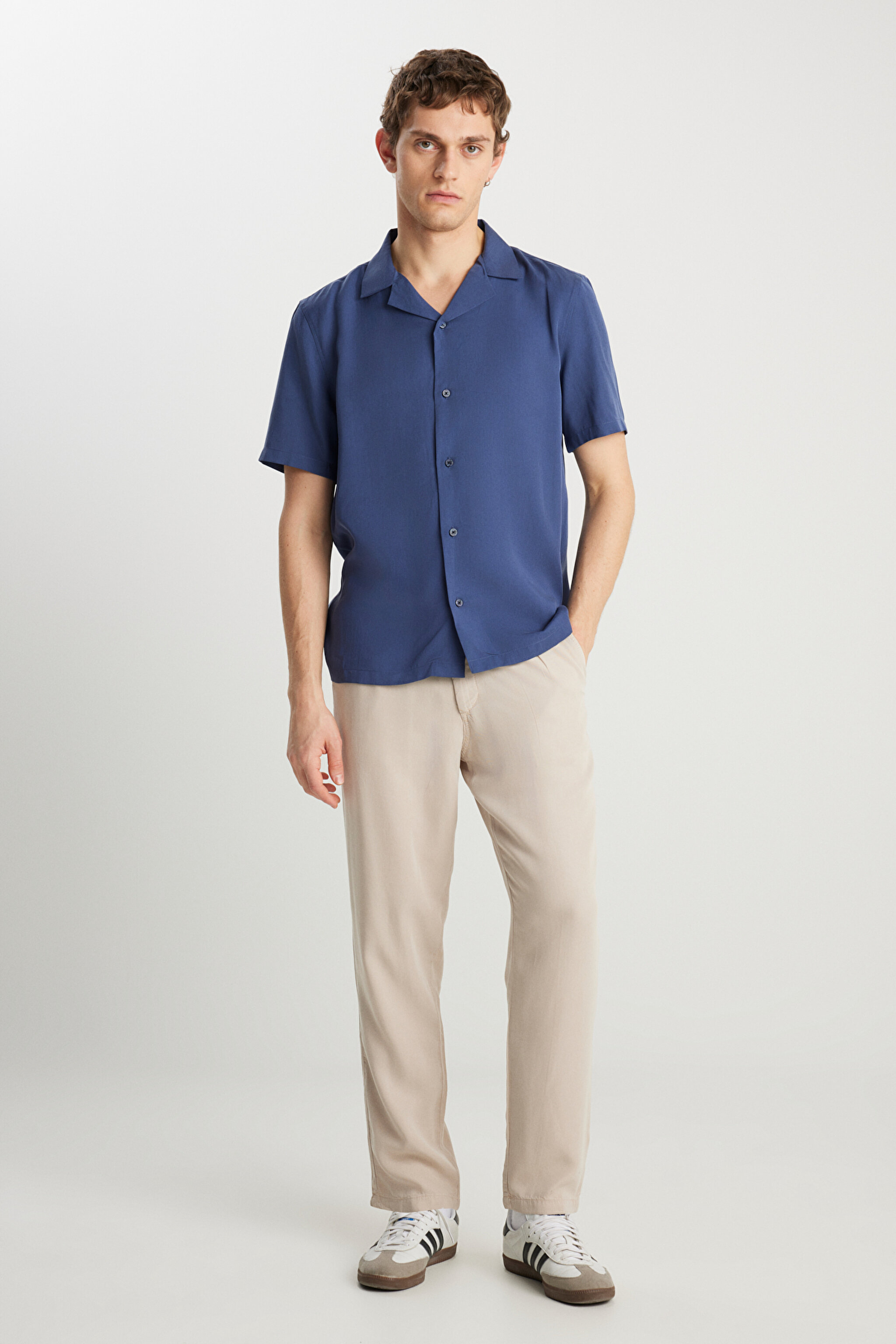 Regular Fit Normal Kesim Normal Bel Düz Paça Taş Rengi Chino Pantolon