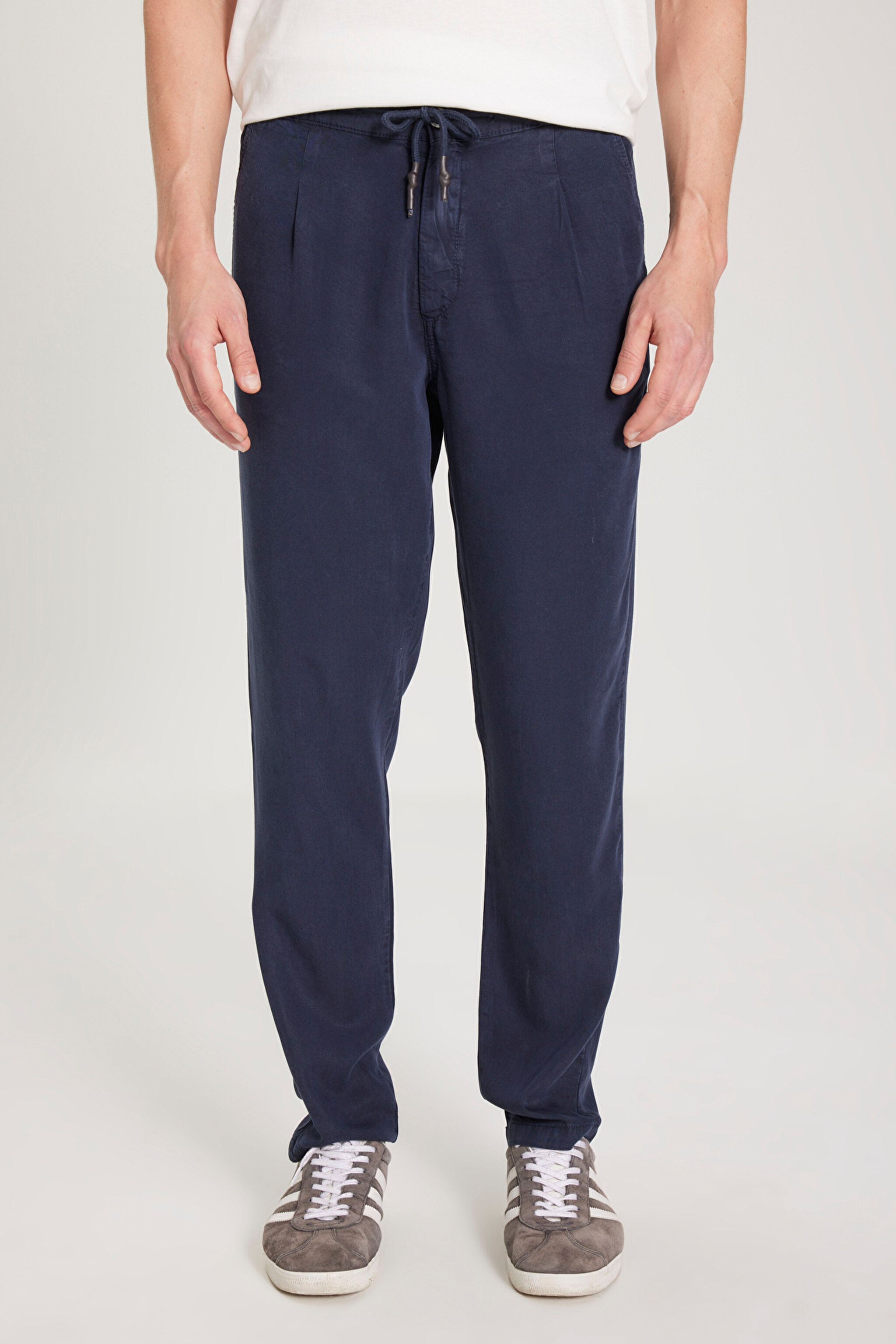 Regular Fit Normal Kesim Bağcık Detaylı Lacivert Chino Pantolon - Navy-W221266410 (görsel 5)