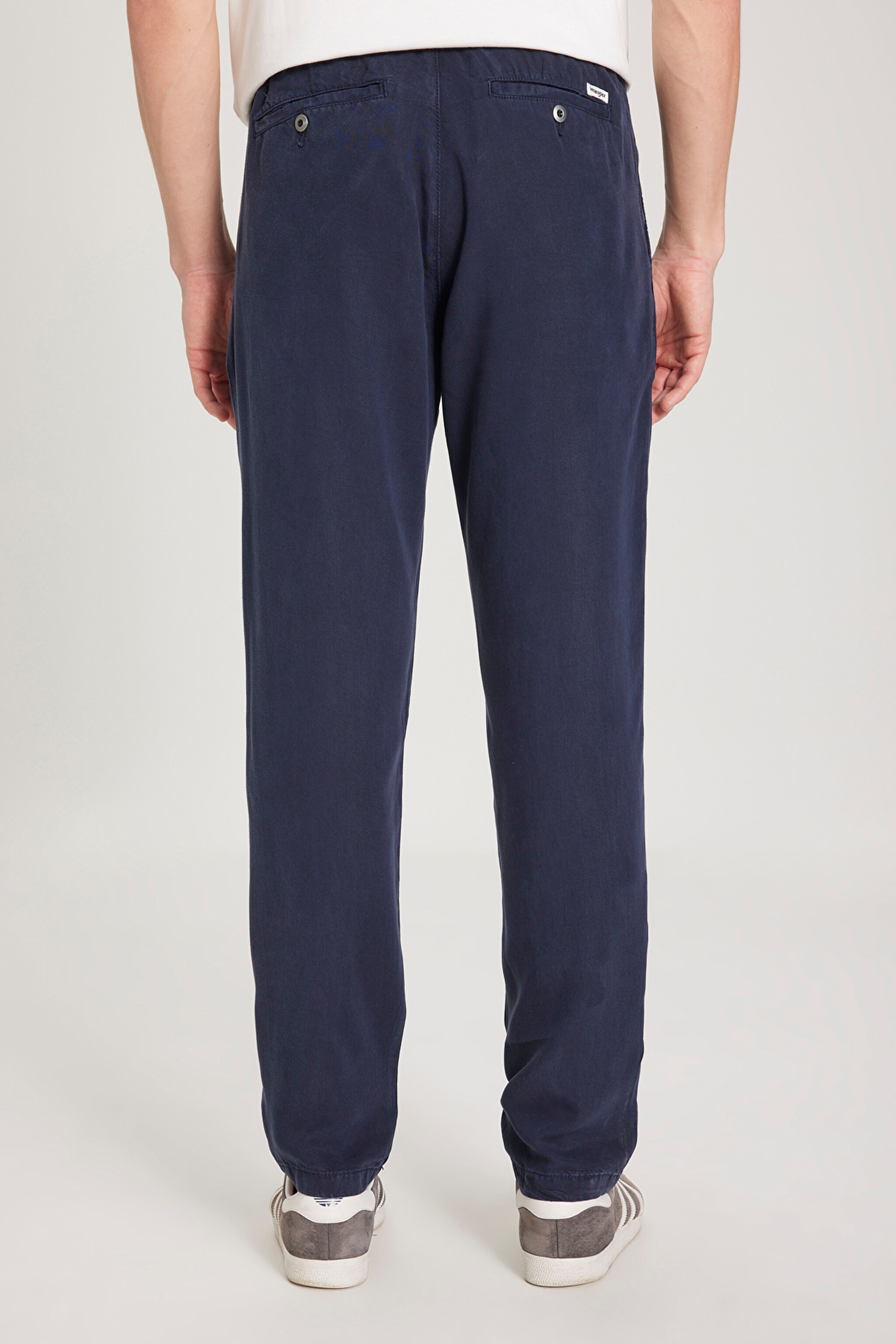 Regular Fit Normal Kesim Bağcık Detaylı Lacivert Chino Pantolon - Navy-W221266410 (görsel 6)