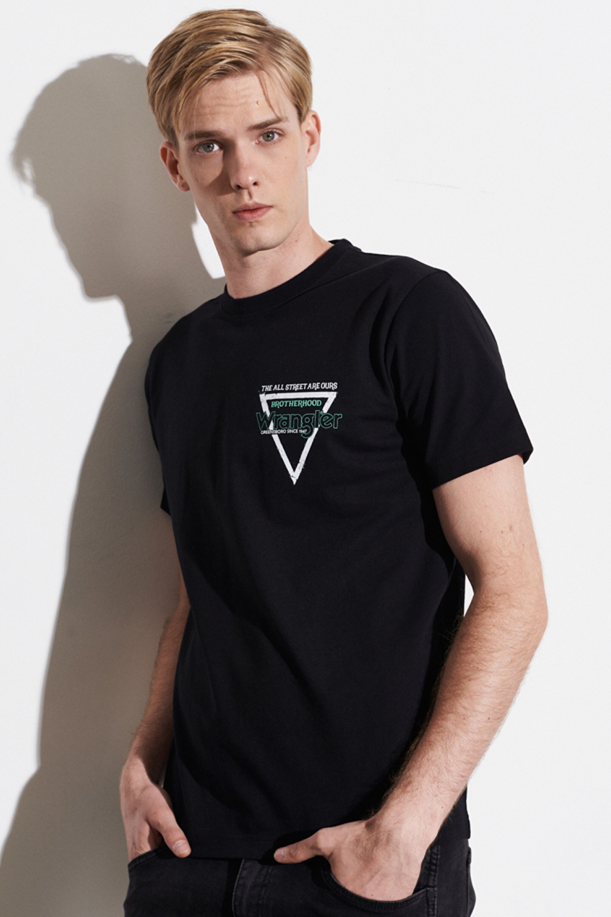 Regular Fit Normal Kesim %100 Pamuk Bisiklet Yaka Siyah Tişört - Black-W221482001 (görsel 3)