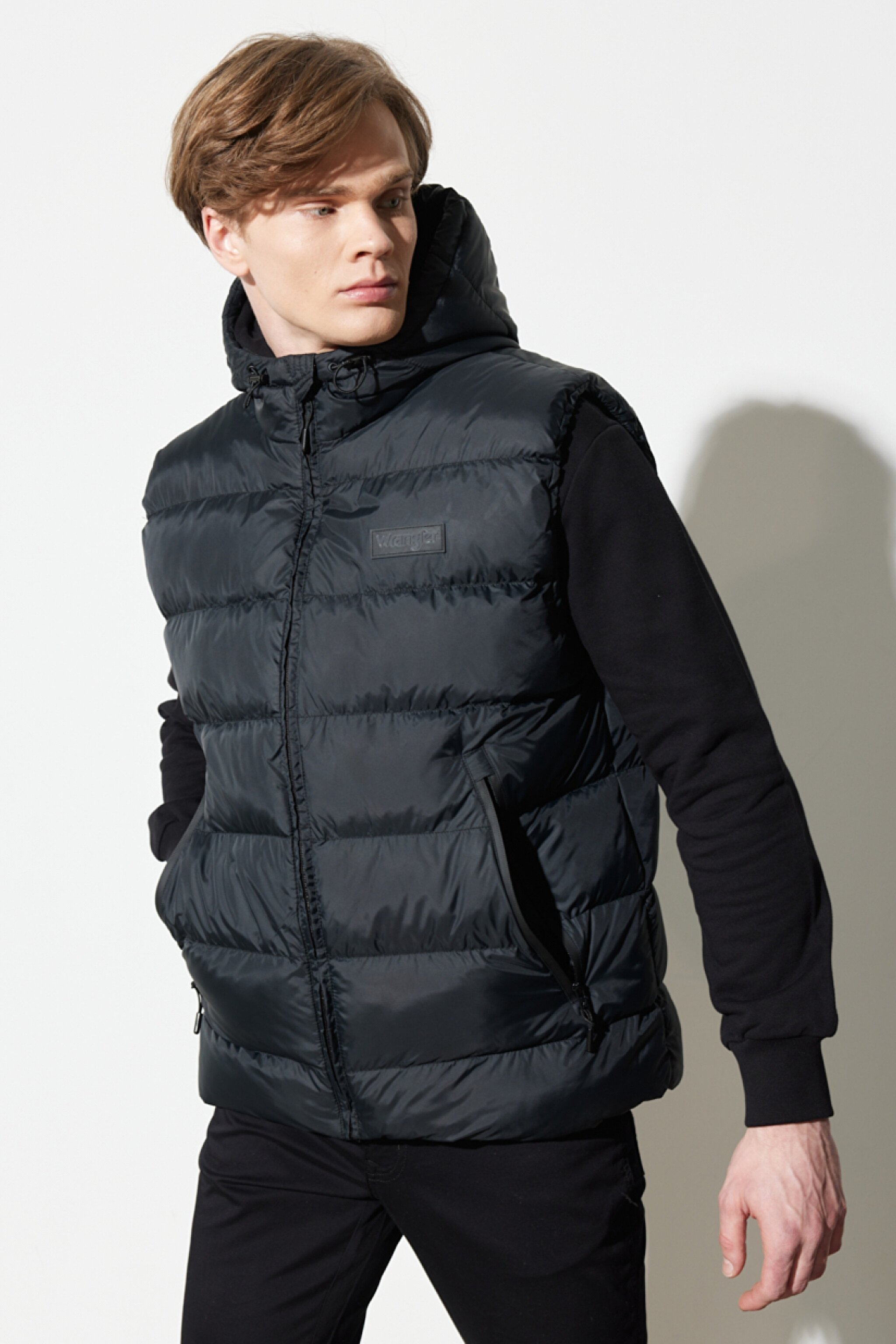 Regular Fit Normal Kesim Siyah Şişme Yelek - Black-W222371001