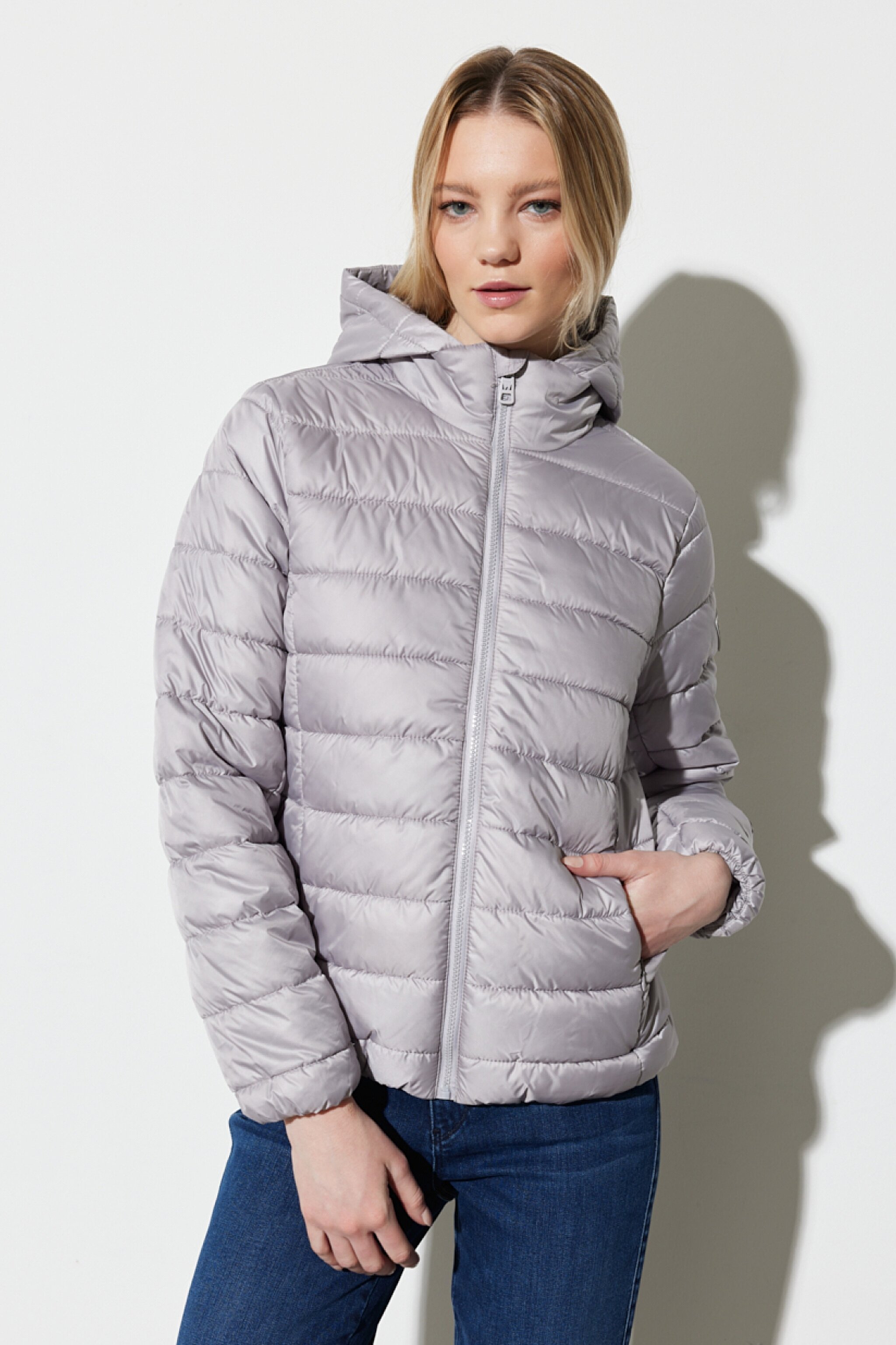 Regular Fit Normal Kesim Kapüşonlu Yaka Gri Şişme Mont - Stone-W222561013
