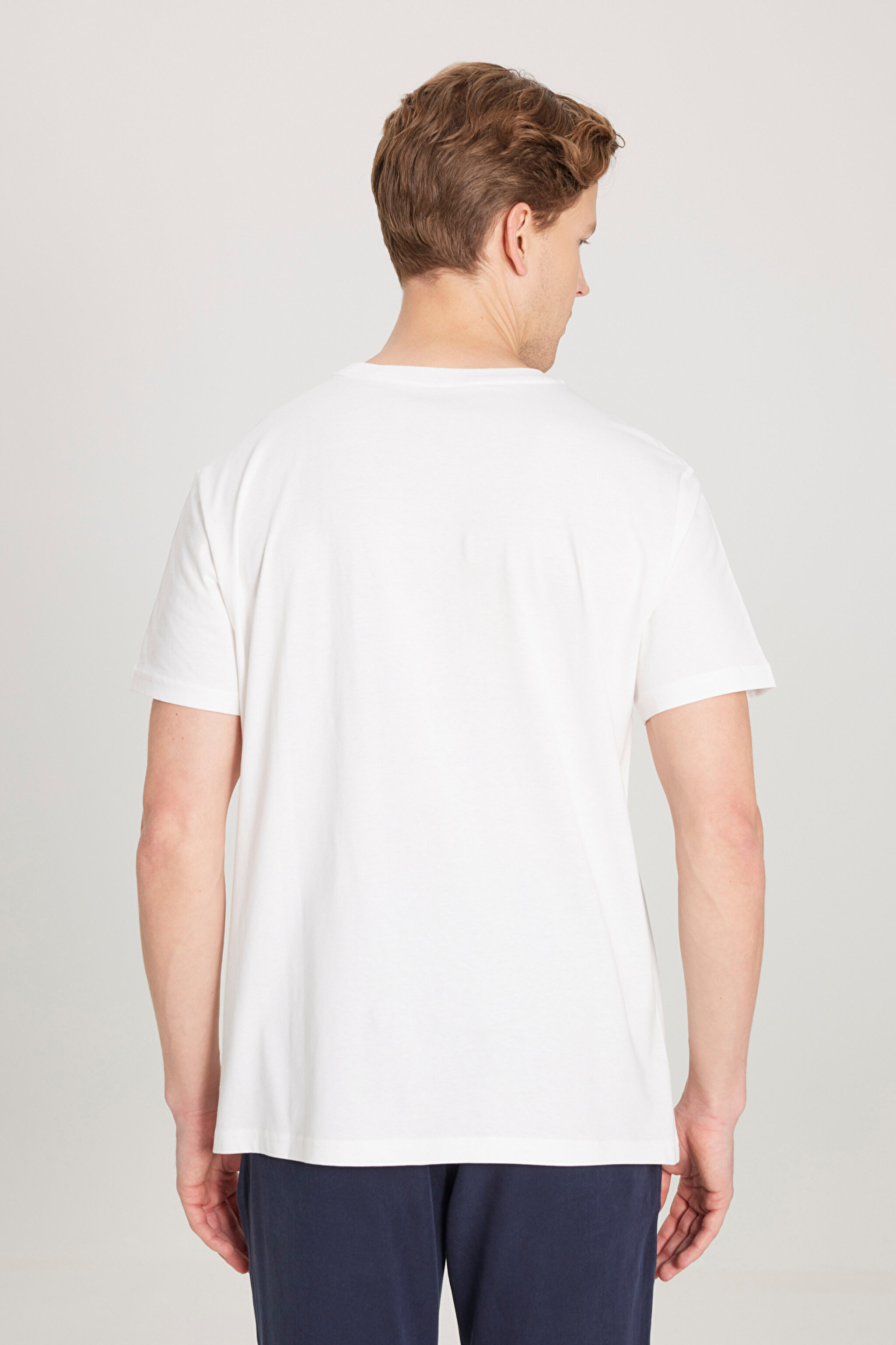 Regular Fit Normal Kesim %100 Pamuk Bisiklet Yaka Tişört - Off White-W222574102 (görsel 5)