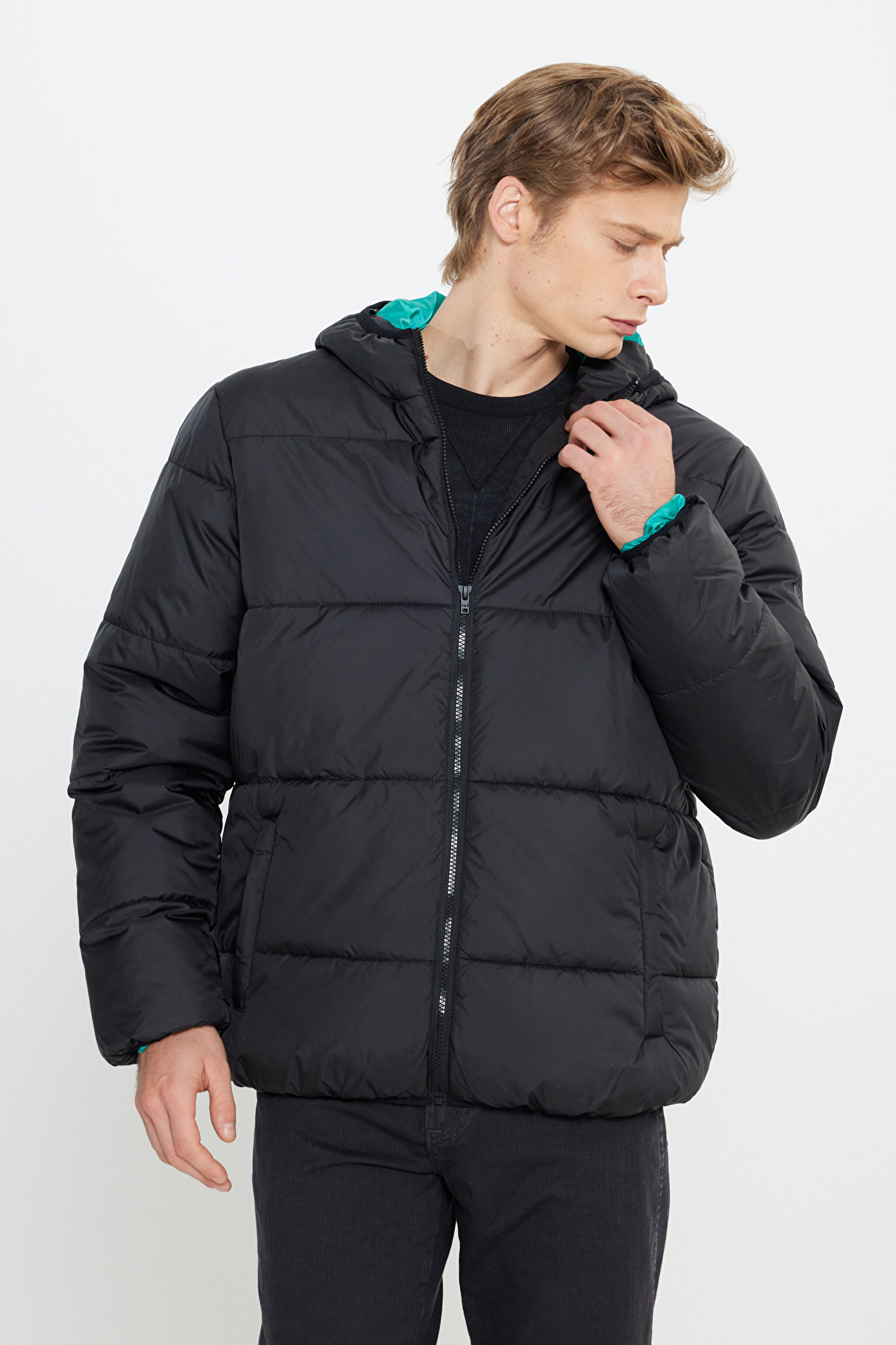 Regular Fit Normal Kesim Siyah Şişme Mont - Black-W222607001 (görsel 2)