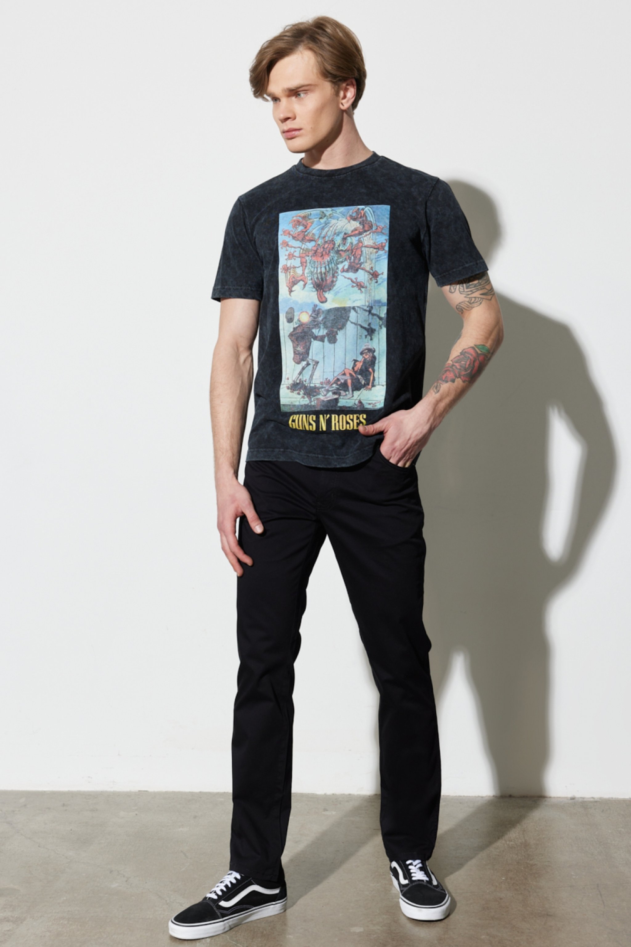 Loose Fit Rahat Kesim %100 Pamuk Bisiklet Yaka Siyah Tişört - Black-W231166001 (görsel 7)