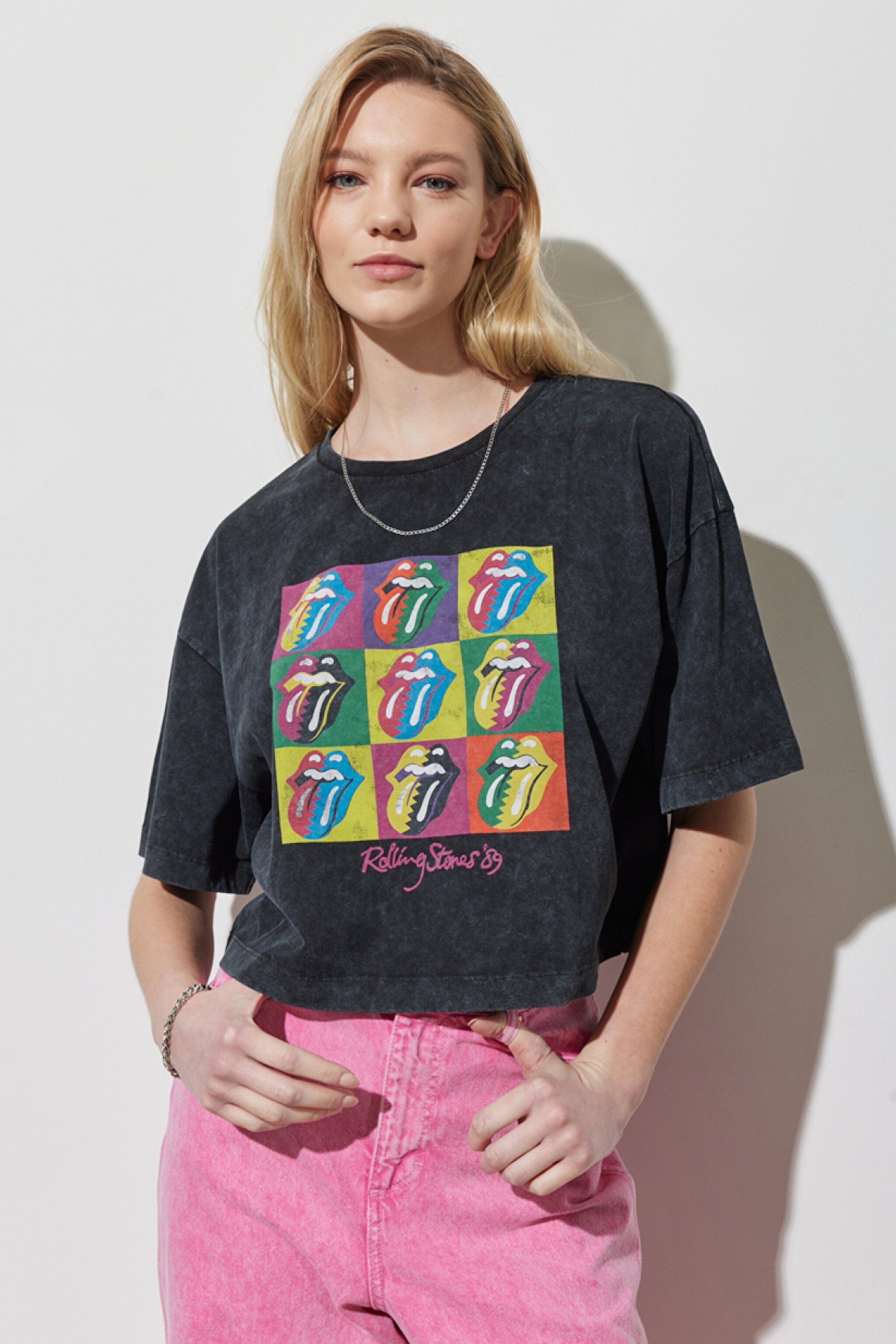 Regular Fit Normal Kesim %100 Pamuk Bisiklet Yaka Crop Antrasit Tişört
