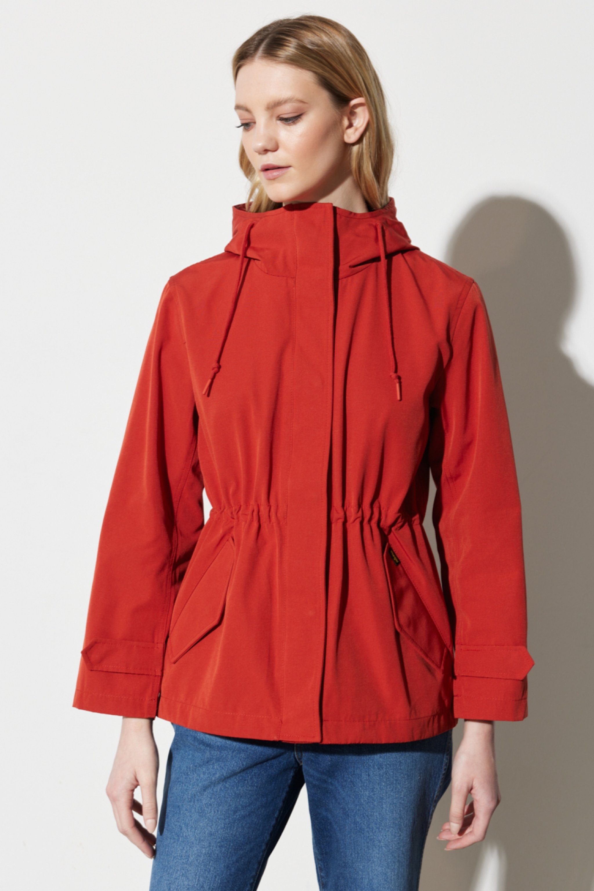 Regular Fit Normal Kesim Kapüşonlu Yaka Kırmızı Yağmurluk Ceket - Red-W231196600
