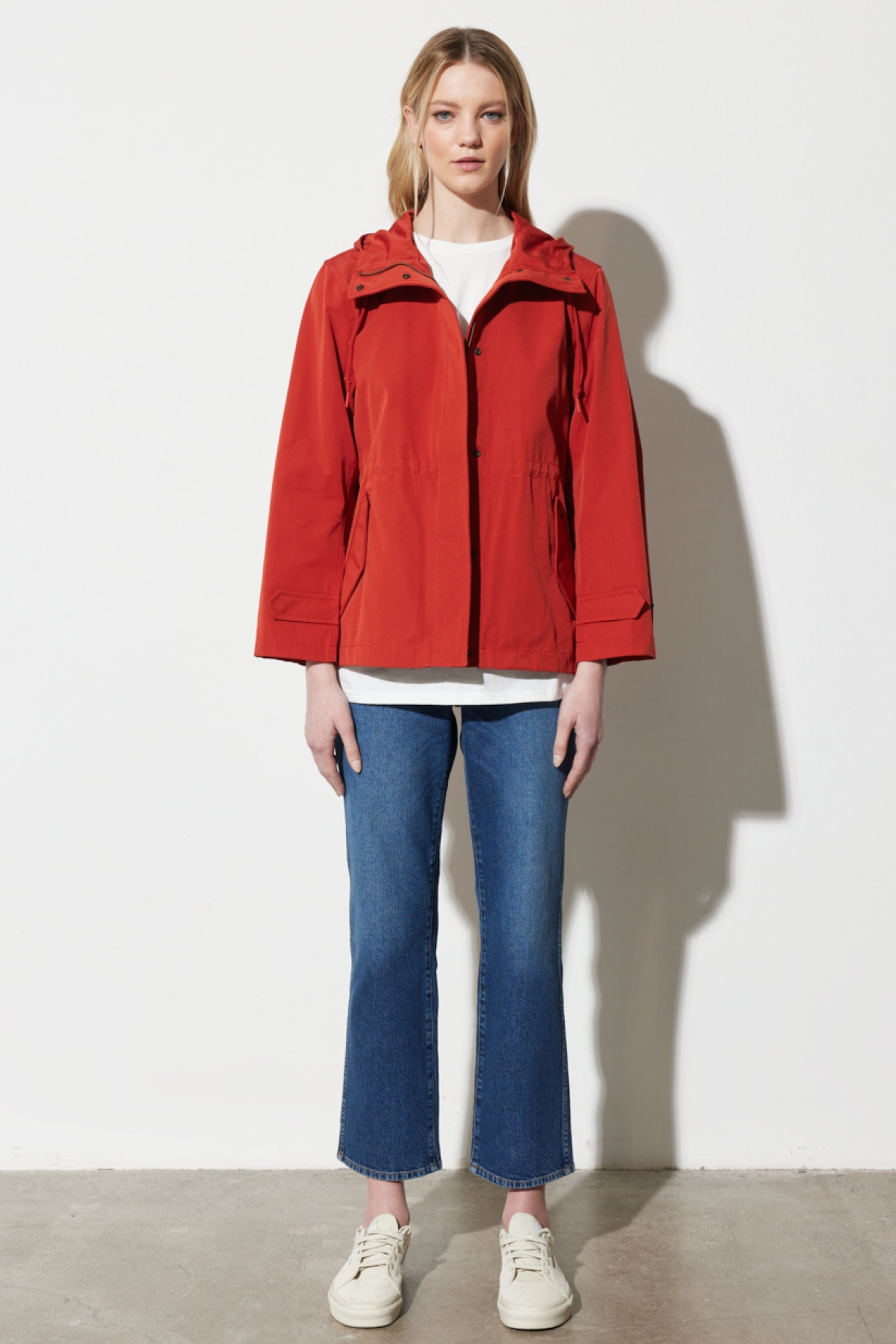 Regular Fit Normal Kesim Kapüşonlu Yaka Kırmızı Yağmurluk Ceket - Red-W231196600 (görsel 7)