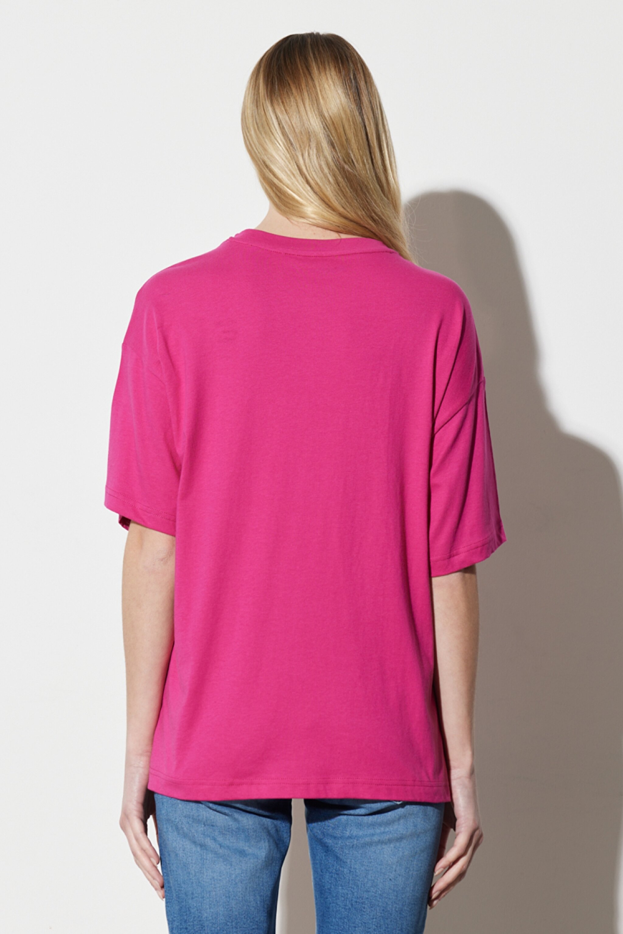 Oversize Fit Rahat Kesim %100 Pamuk Bisiklet Yaka Fuşya Tişört - Fuschia-W231226612 (görsel 7)