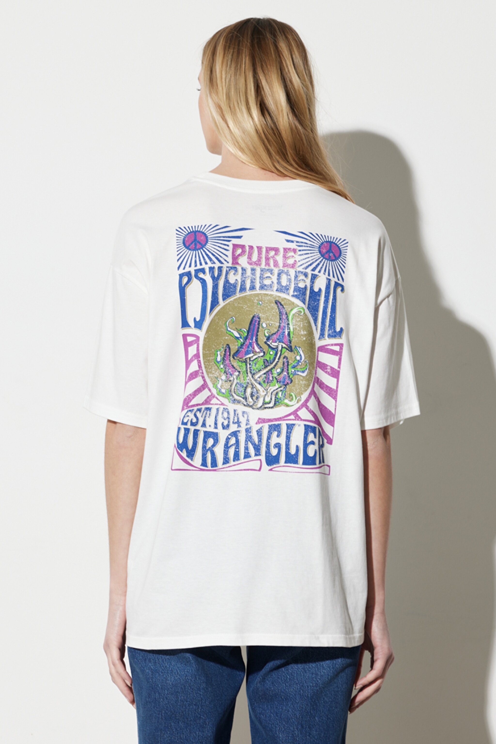 Oversize Fit Rahat Kesim %100 Pamuk Bisiklet Yaka Kırık Beyaz Tişört