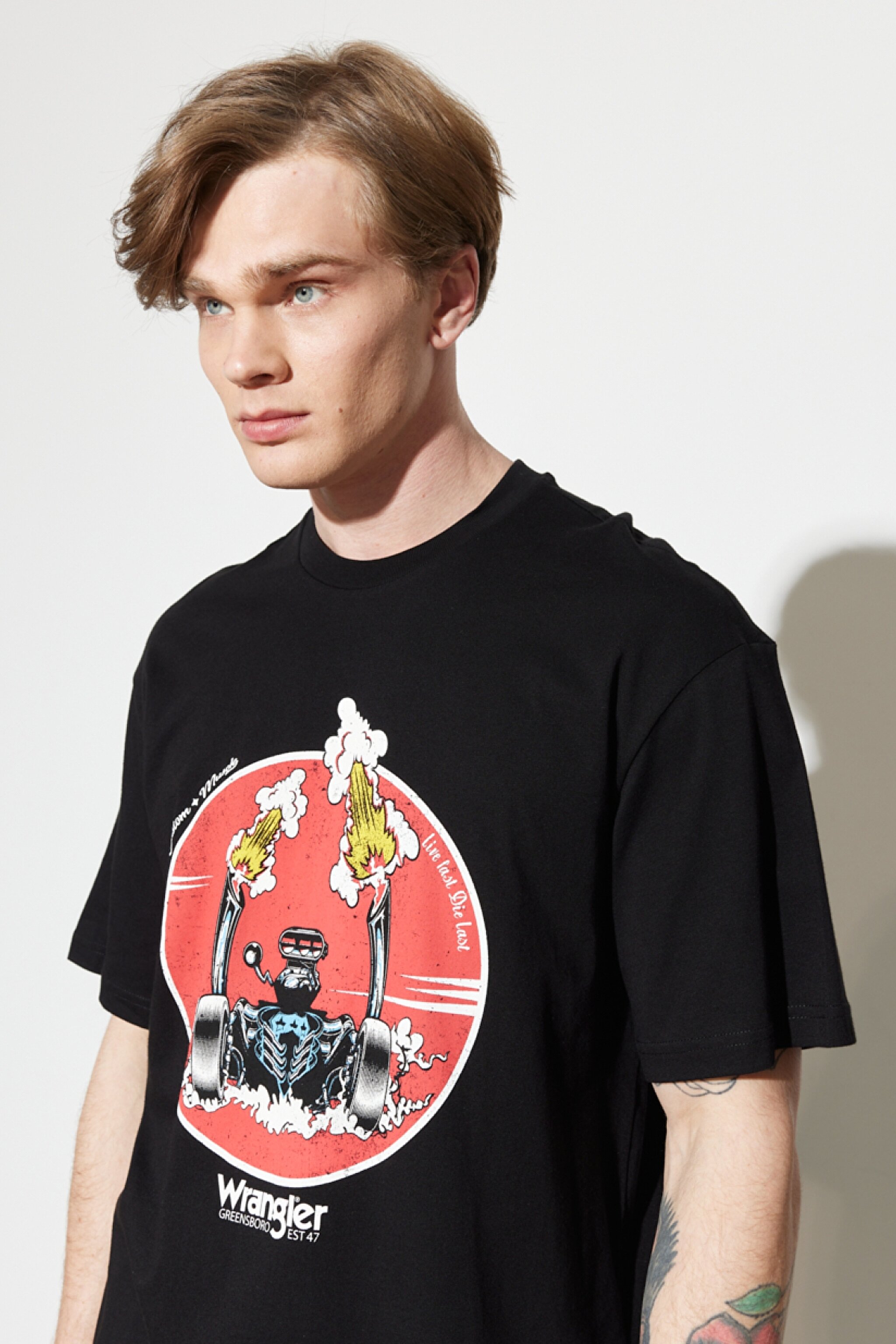 Loose Fit Rahat Kesim %100 Pamuk Bisiklet Yaka Siyah Tişört - Black-W231237001 (görsel 3)