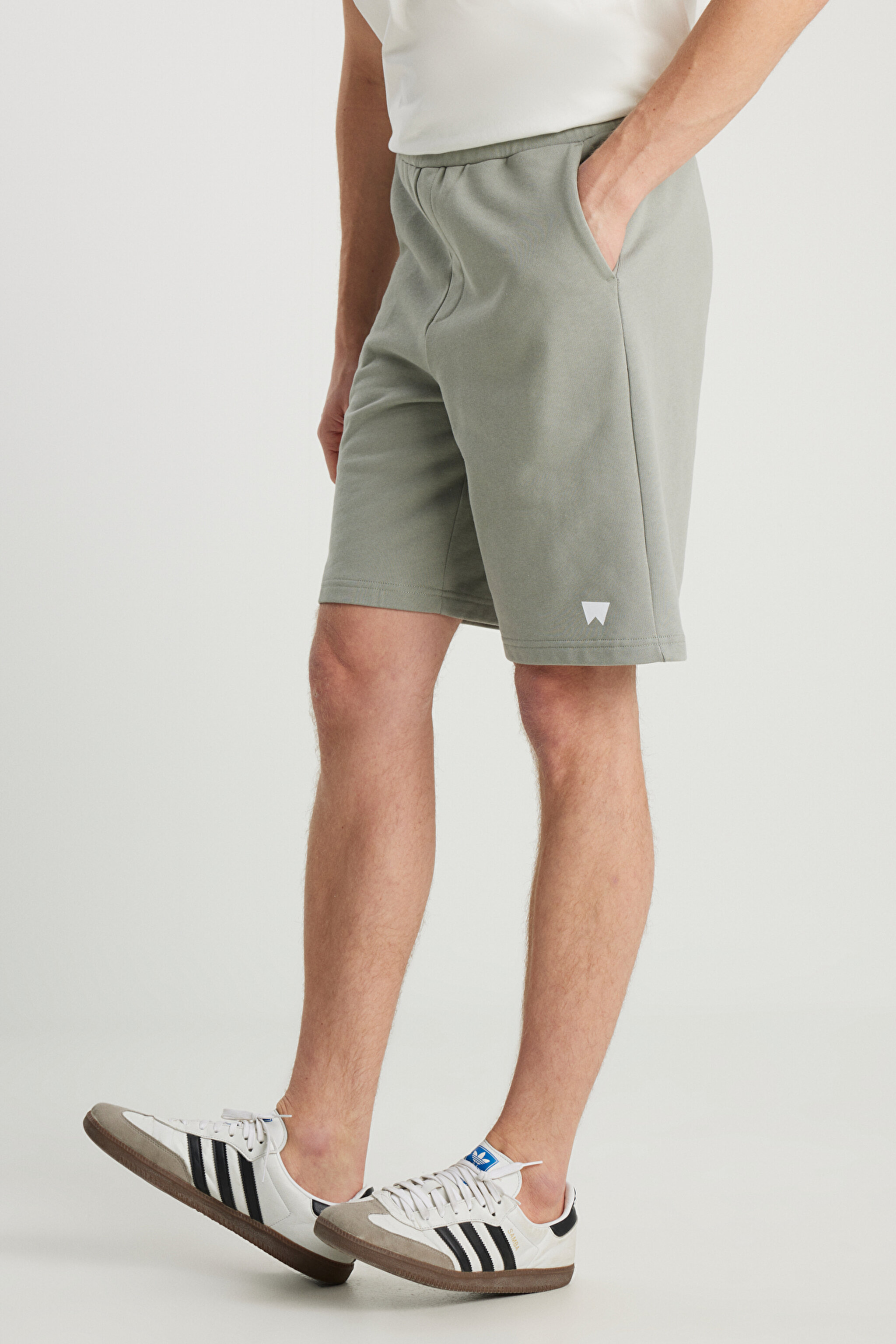 Regular Fit Normal Kesim %100 Pamuk Lastikli Bel Yeşil Sweat Şort - Green-W231354300 (görsel 3)