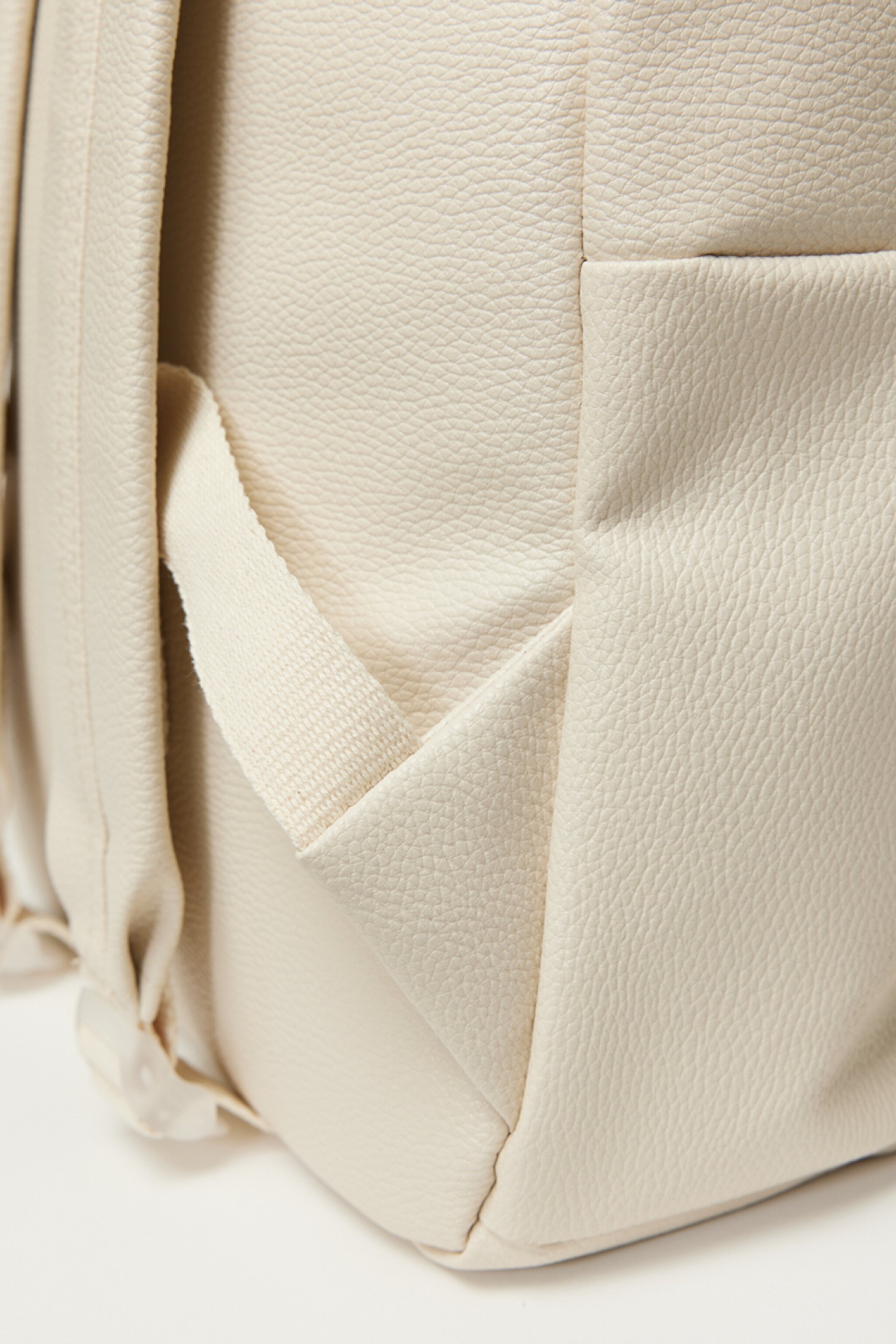 Beyaz Sırt Çantası - White-W231359100 (görsel 6)