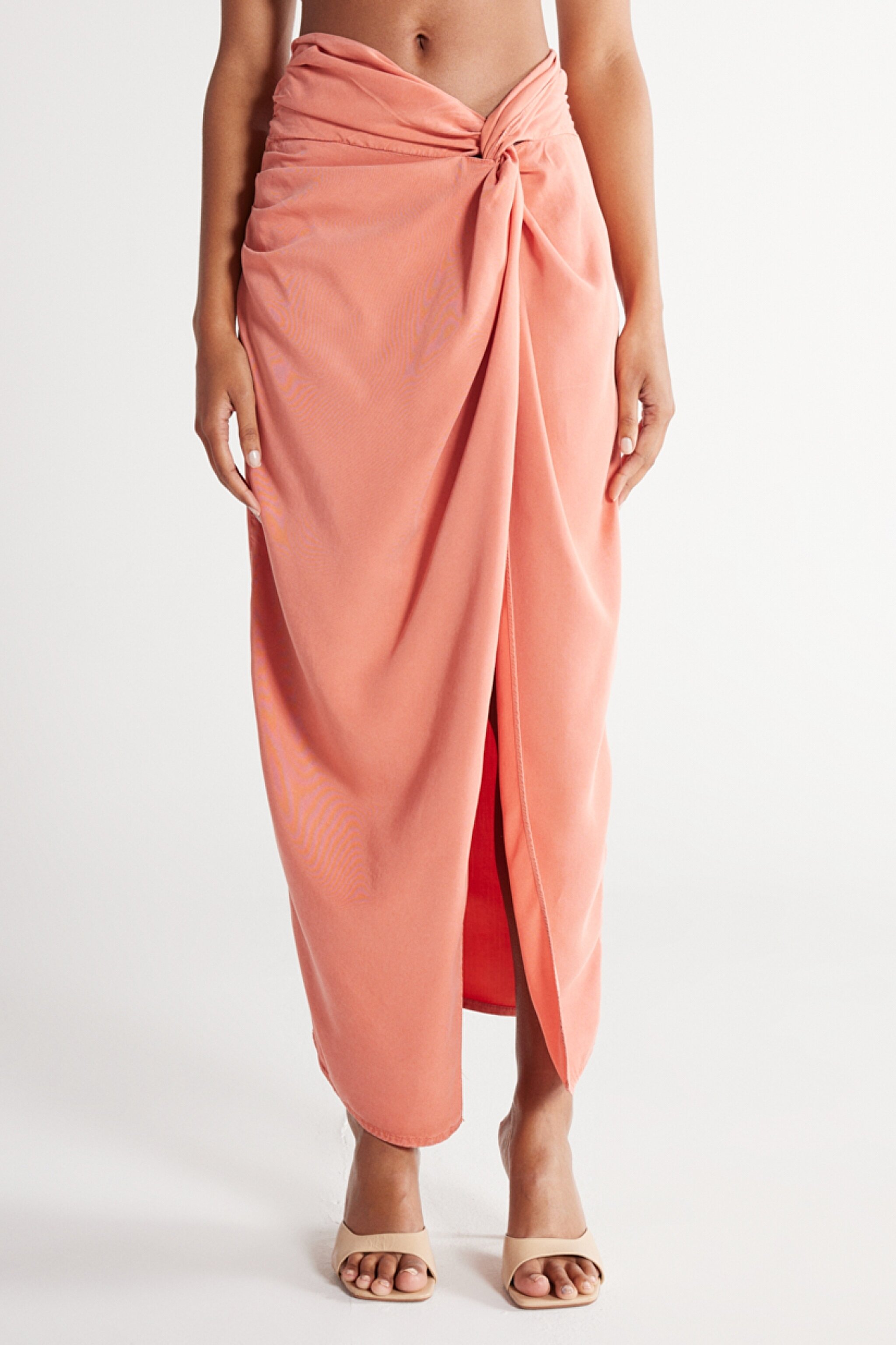 Regular Fit Normal Kesim Yüksek Bel Somon Yırtmaçlı Uzun Etek - Light Pink-W231638590