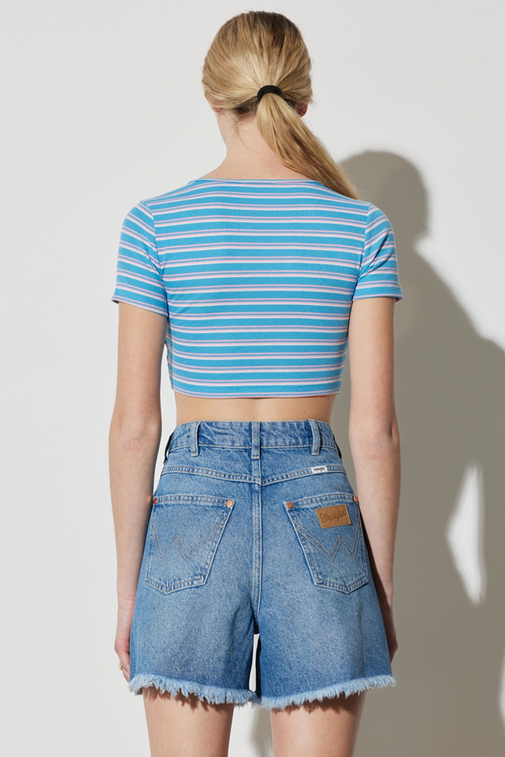 Regular Fit Normal Kesim V Yaka Çizgili Crop Bluz - Blue-W231671400 (görsel 7)