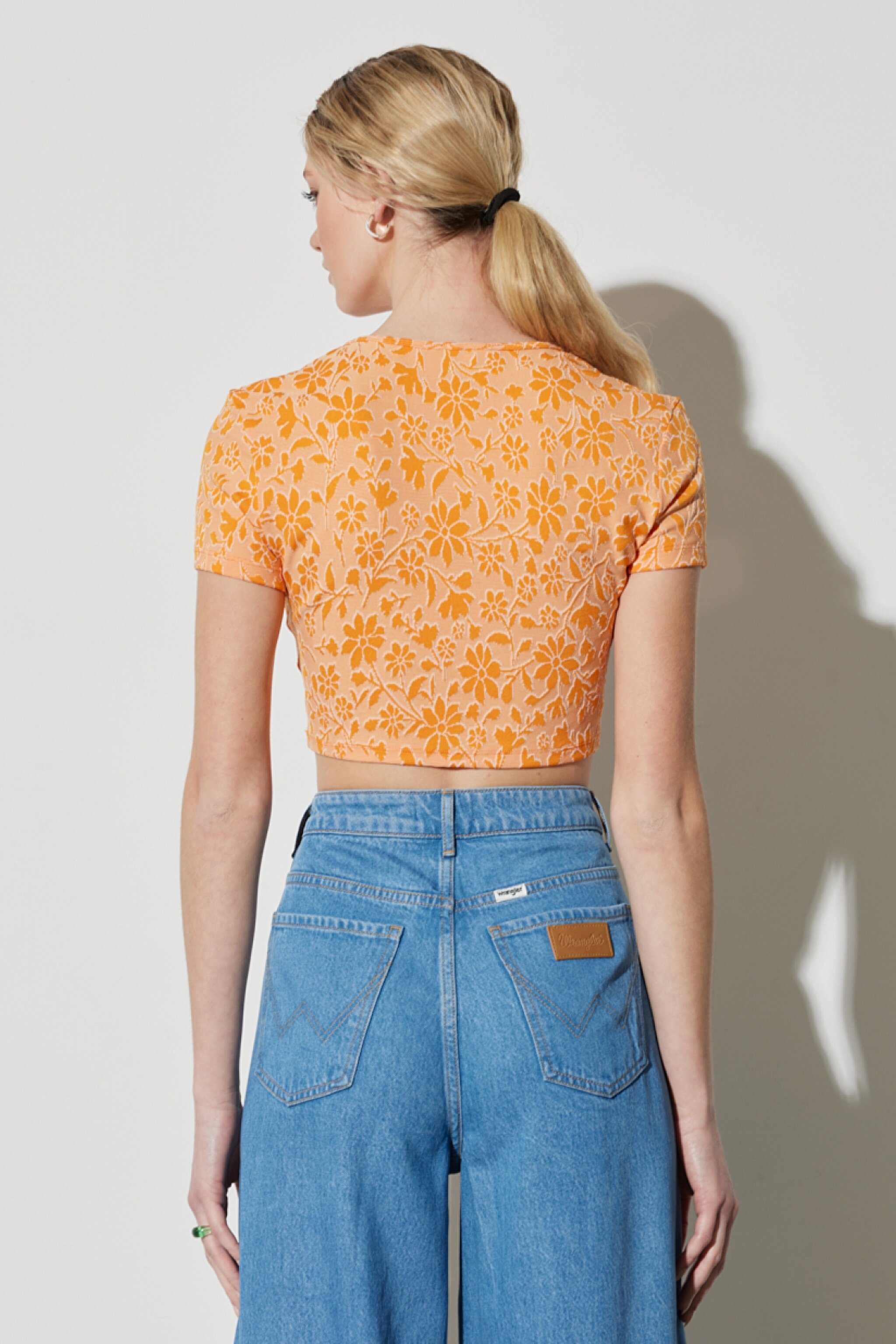 Regular Fit Normal Kesim Bisiklet Yaka Turuncu Crop Bluz - Orange-W231674700 (görsel 7)