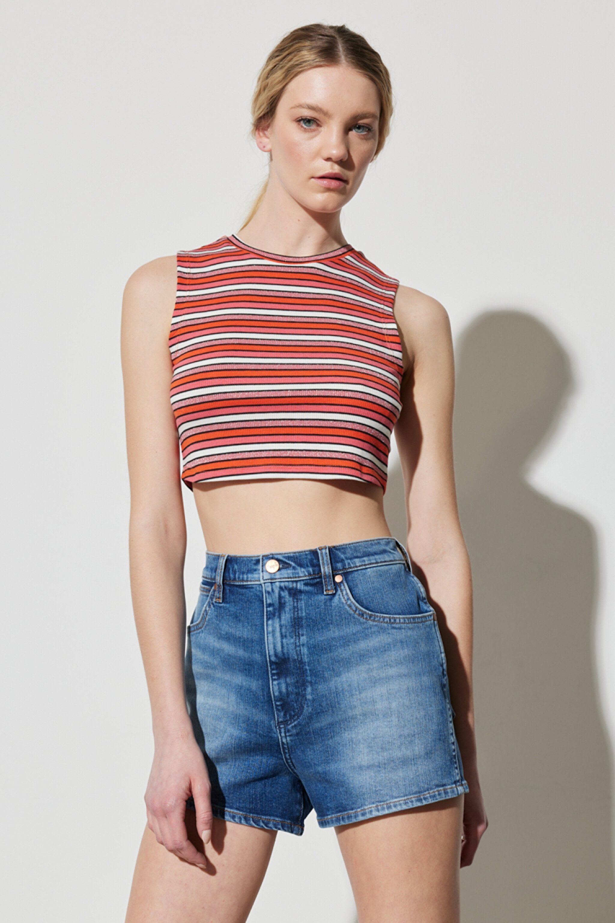 Regular Fit Normal Kesim Bisiklet Yaka Kolsuz Çizgili Crop Bluz - Multi-W231676900 (görsel 3)