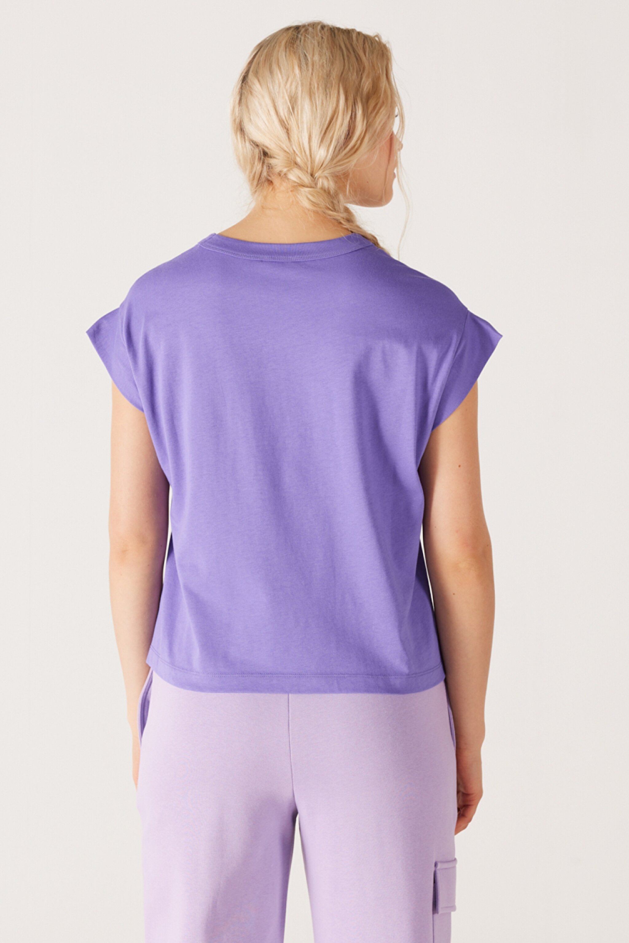Regular Fit Normal Kesim %100 Pamuk Bisiklet Yaka Lila Tişört - Purple-W231809499 (görsel 6)
