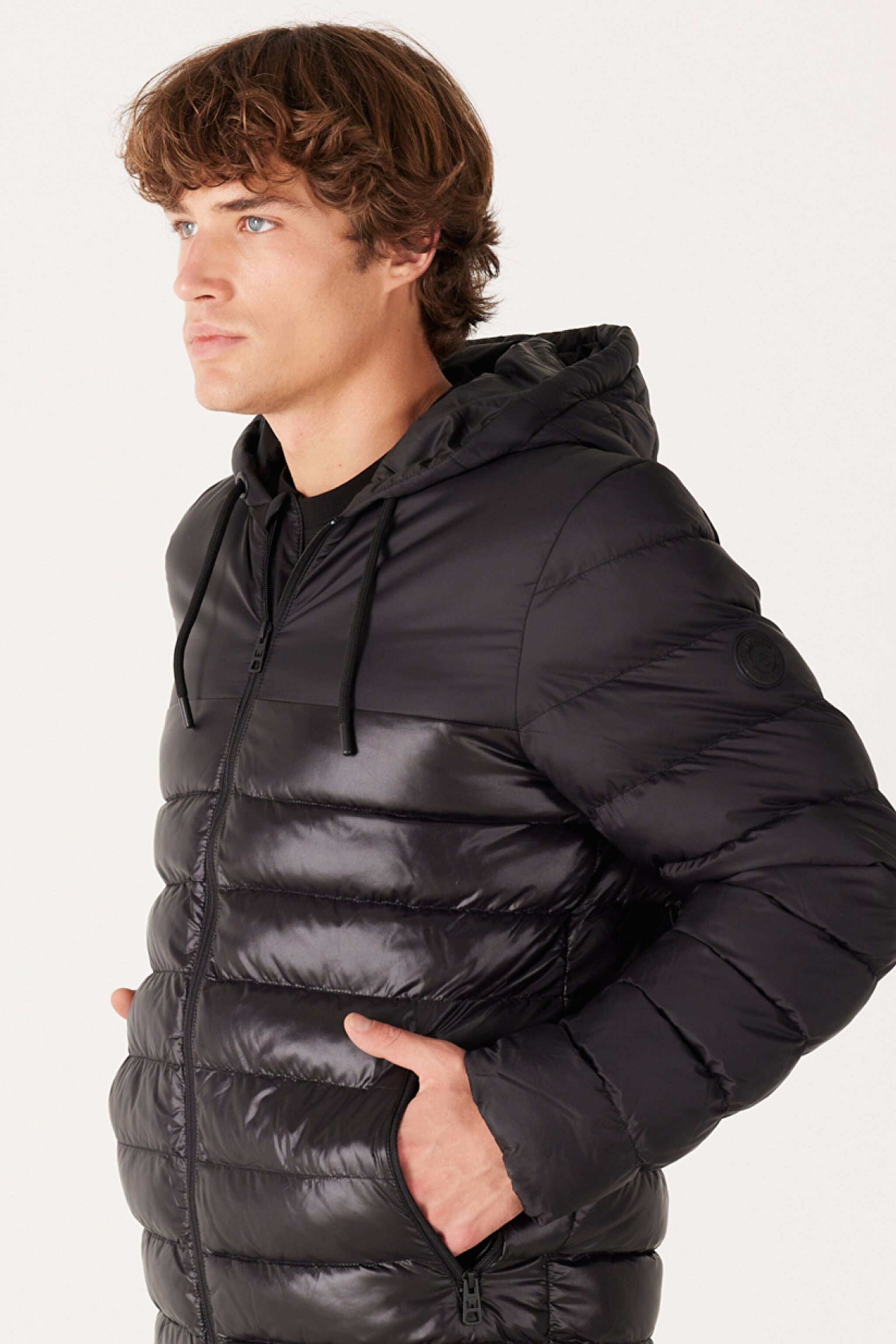 Regular Fit Normal Kesim Kapüşonlu Siyah Şişme Mont - Black-W232008001 (görsel 3)