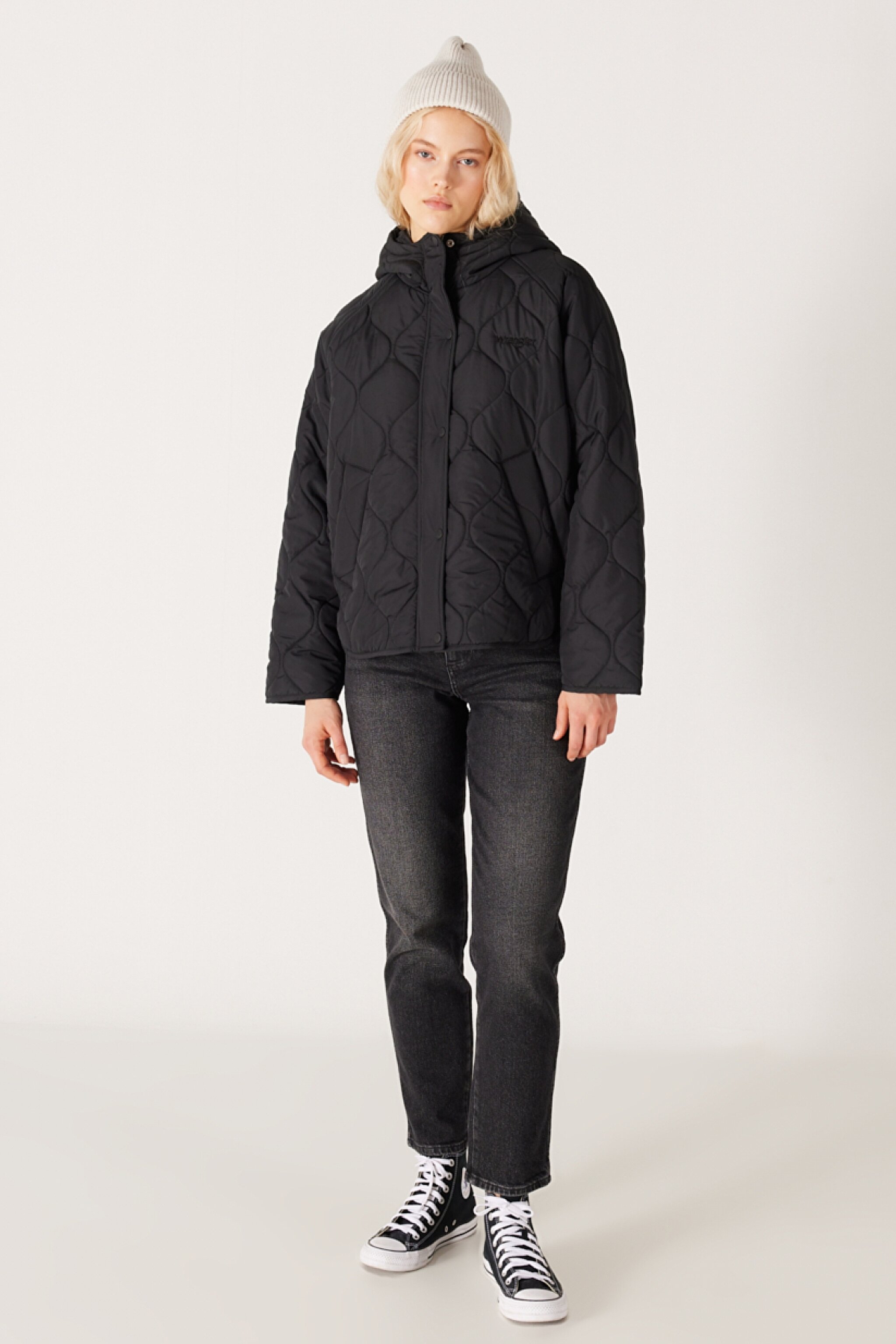 Regular Fit Normal Kesim Kapüşonlu Kapitone Siyah Mont - Black-W232200001 (görsel 6)
