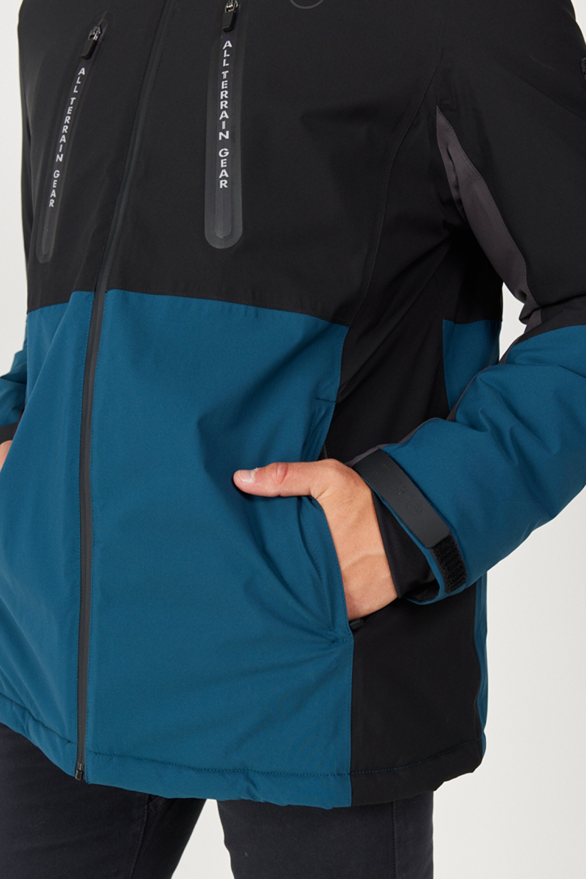 All Terrain Gear Regular Fit Normal Kesim Kapüşonlu Siyah Mont - Black-W232216001 (görsel 5)