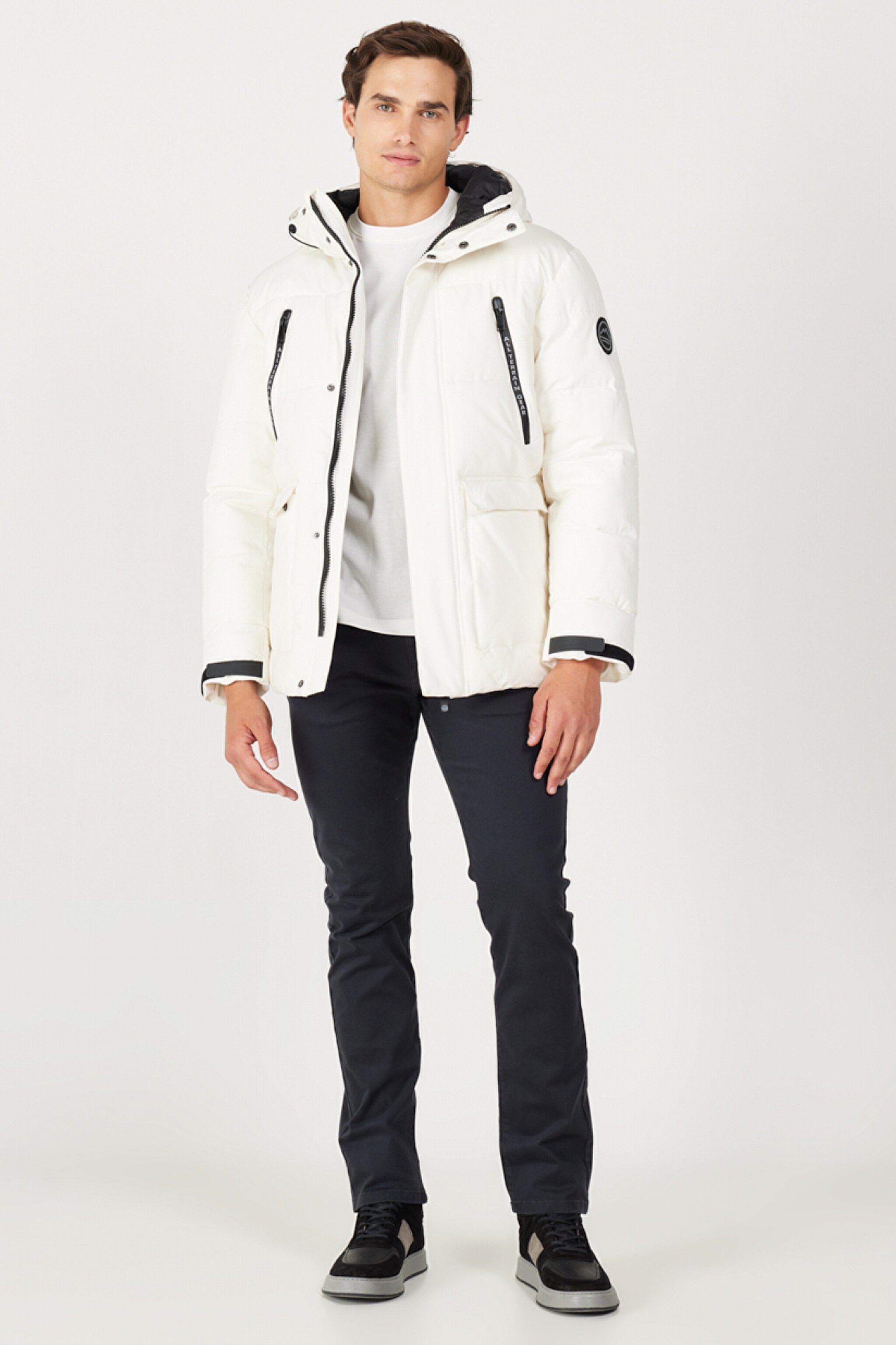 All Terrain Gear Regular Fit Normal Kesim Kapüşonlu Beyaz Şişme Mont - Black-W232217001 (görsel 7)