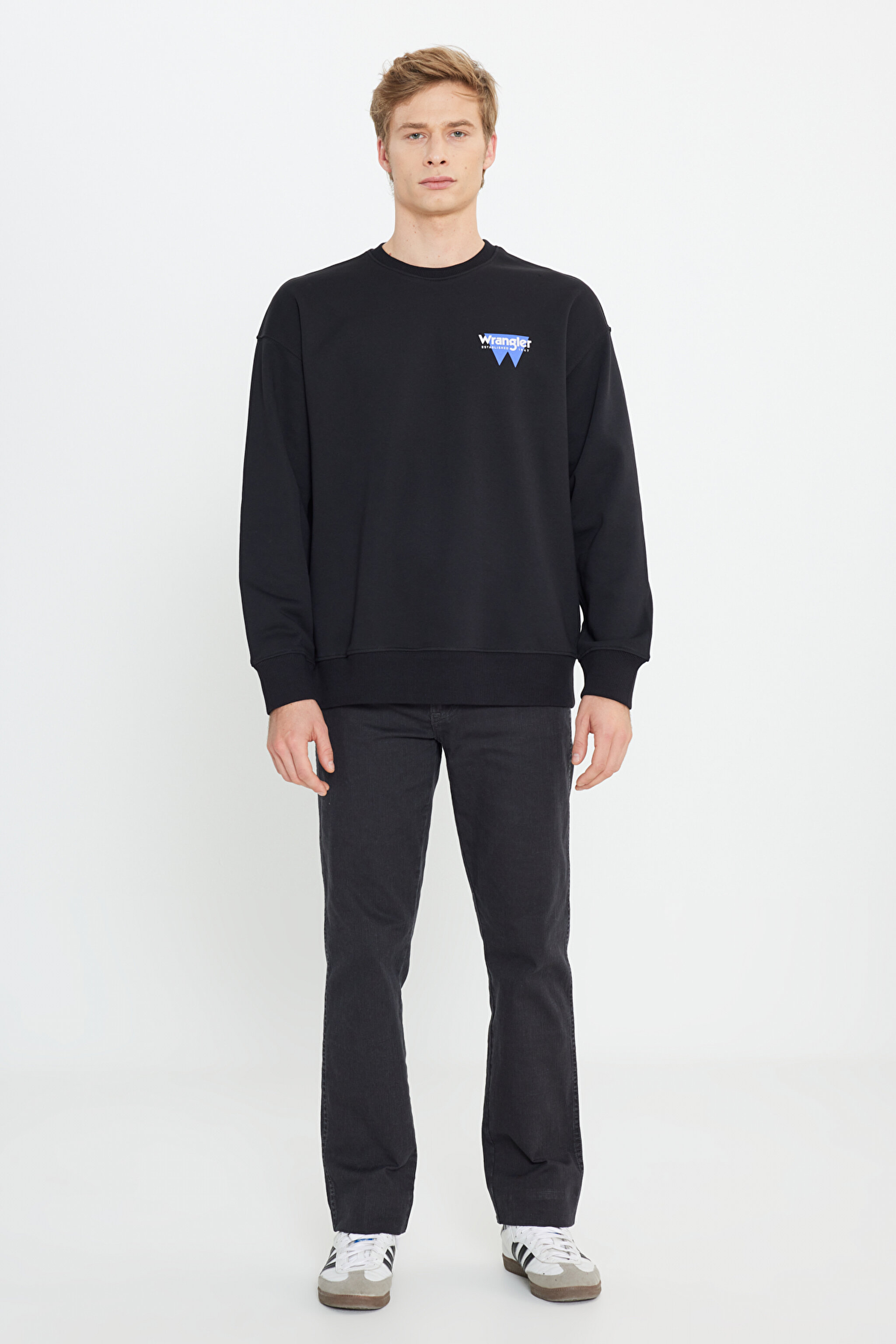 Oversize Fit Geniş Kesim Bisiklet Yaka Şardonlu Siyah Sweatshirt - Black-W232243001 (görsel 3)