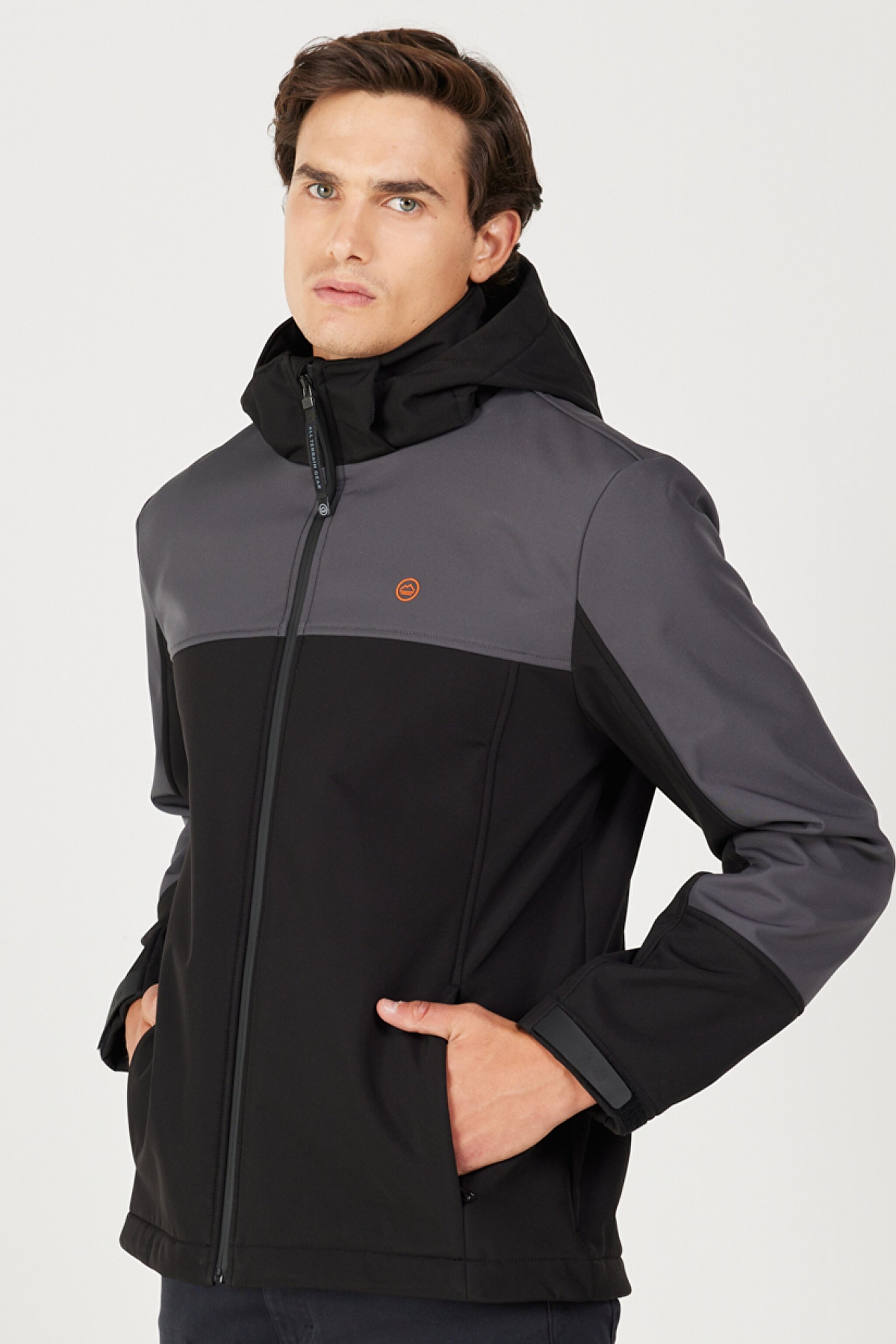 All Terrain Gear Regular Fit Normal Kesim Kapüşonlu Fermuarlı Siyah Ceket - Black-W232270001 (görsel 2)