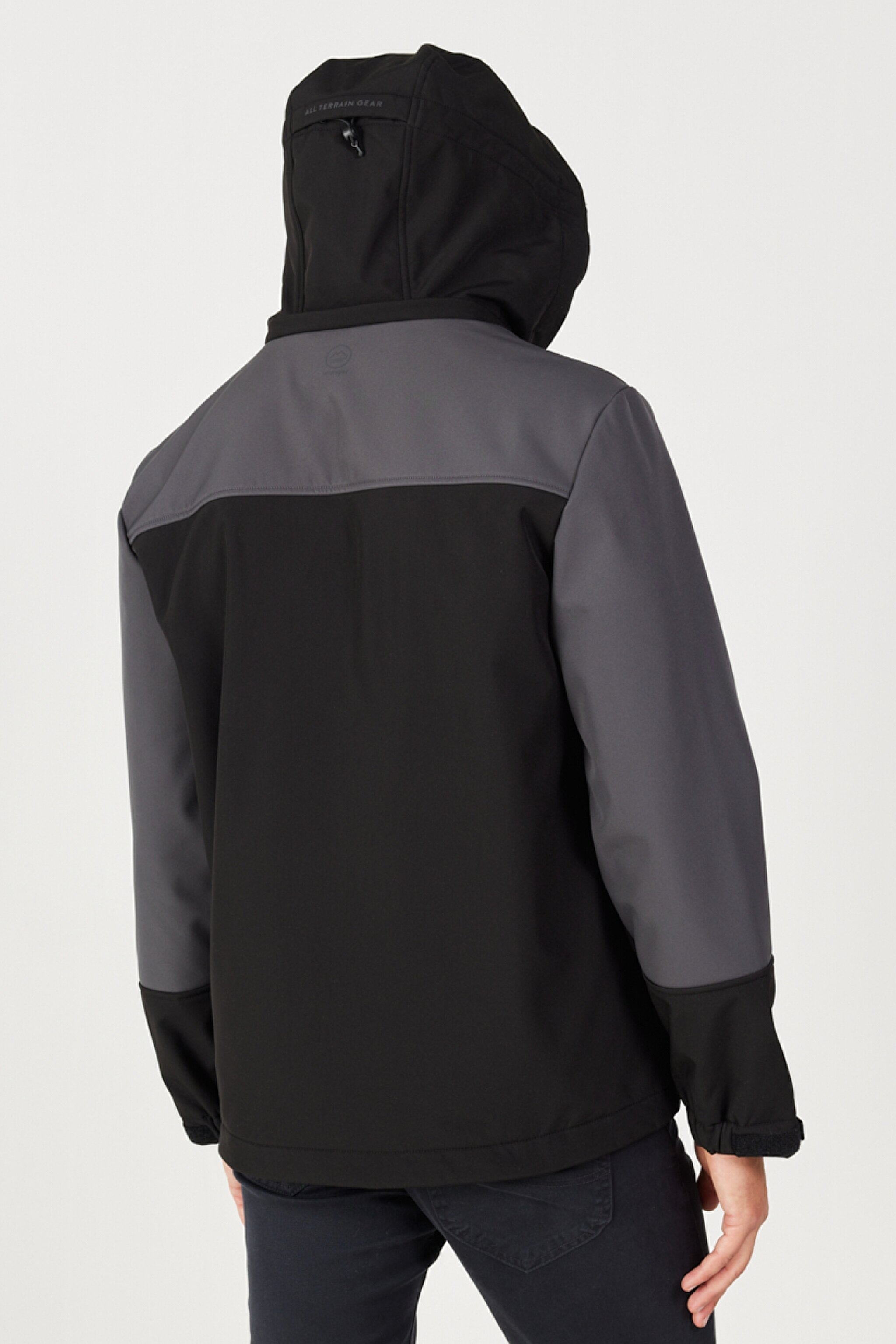 All Terrain Gear Regular Fit Normal Kesim Kapüşonlu Fermuarlı Siyah Ceket - Black-W232270001 (görsel 7)