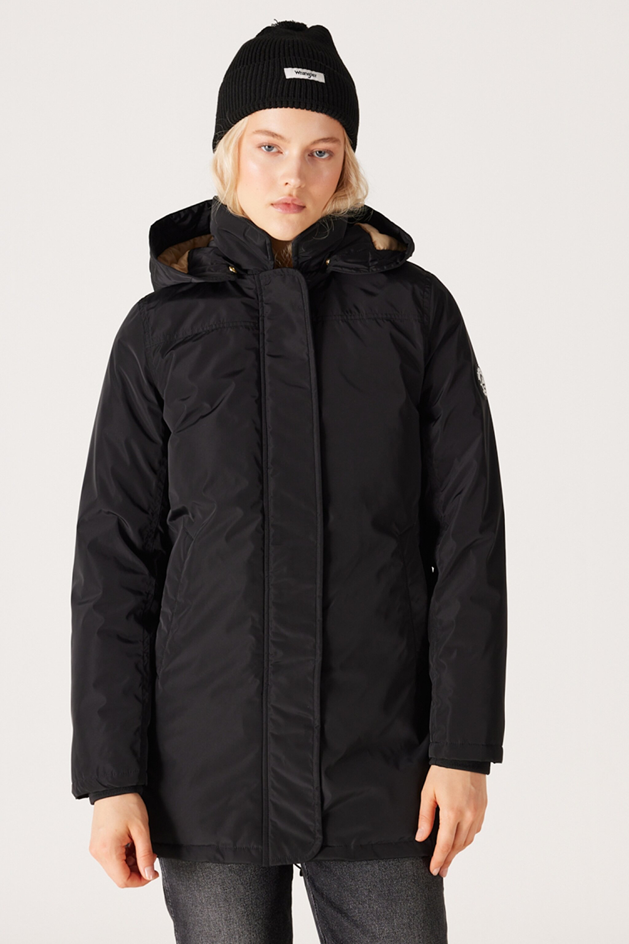Loose Fit Rahat Kesim Kapüşonlu Siyah Parka Ceket