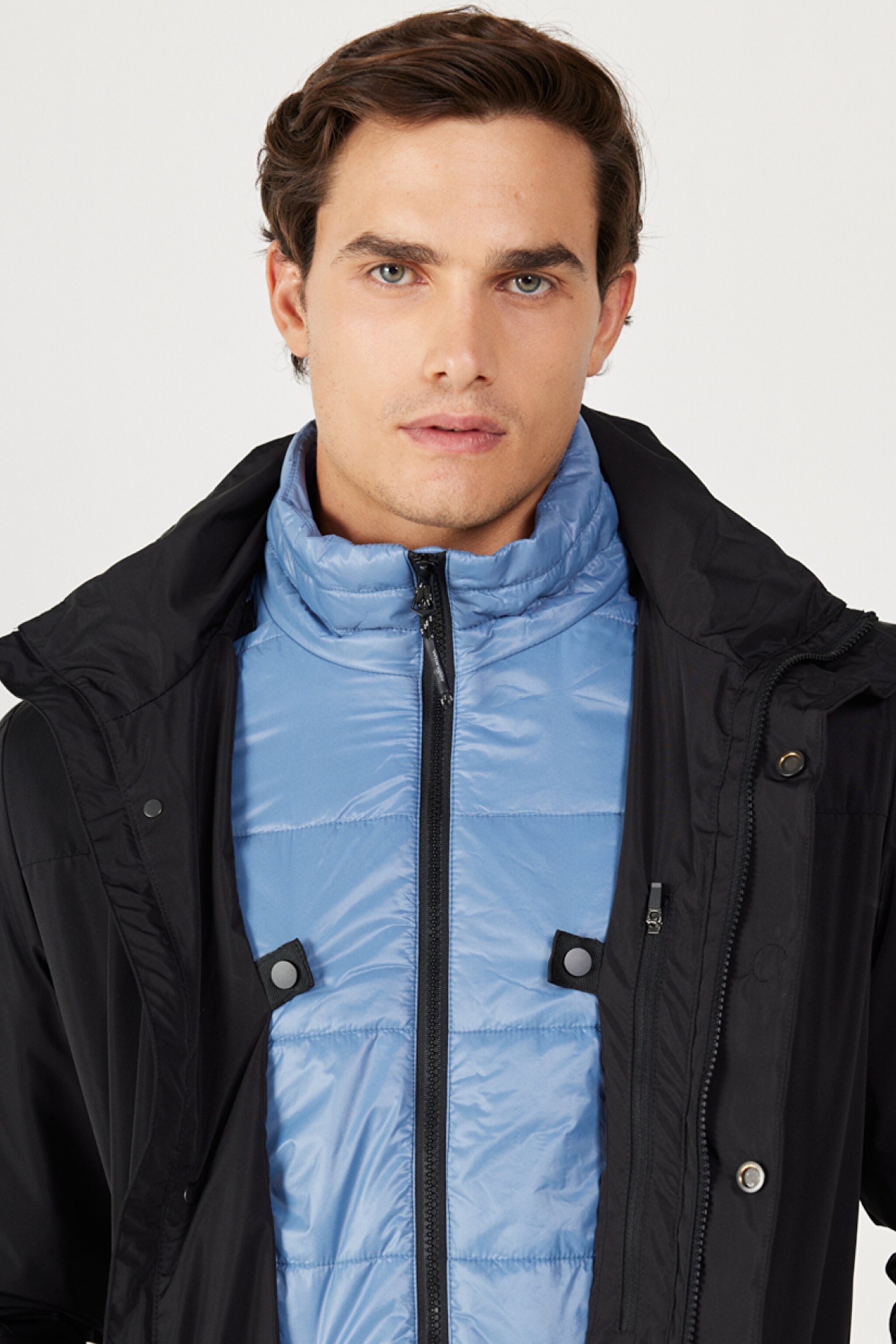All Terrain Gear Relaxed Fit Geniş Kesim Dik Yaka Çift Kullanımı Siyah Mavi Parka - Black-W232281001 (görsel 4)